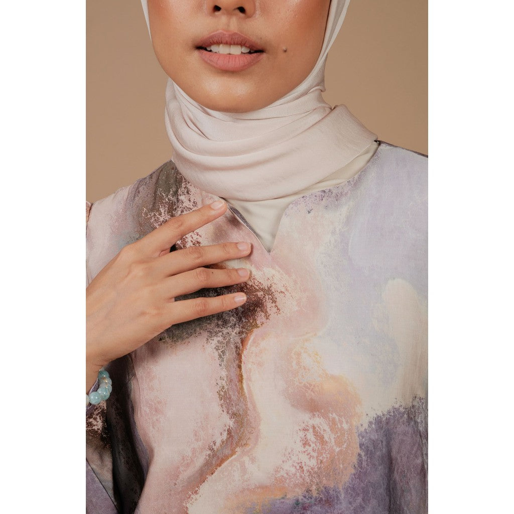 Moden Julia in Amethyst