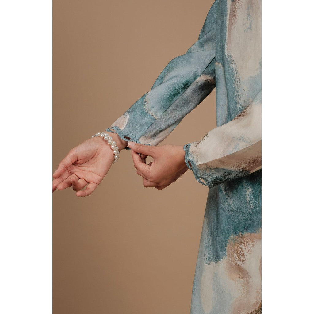 Moden Julia in Angelite