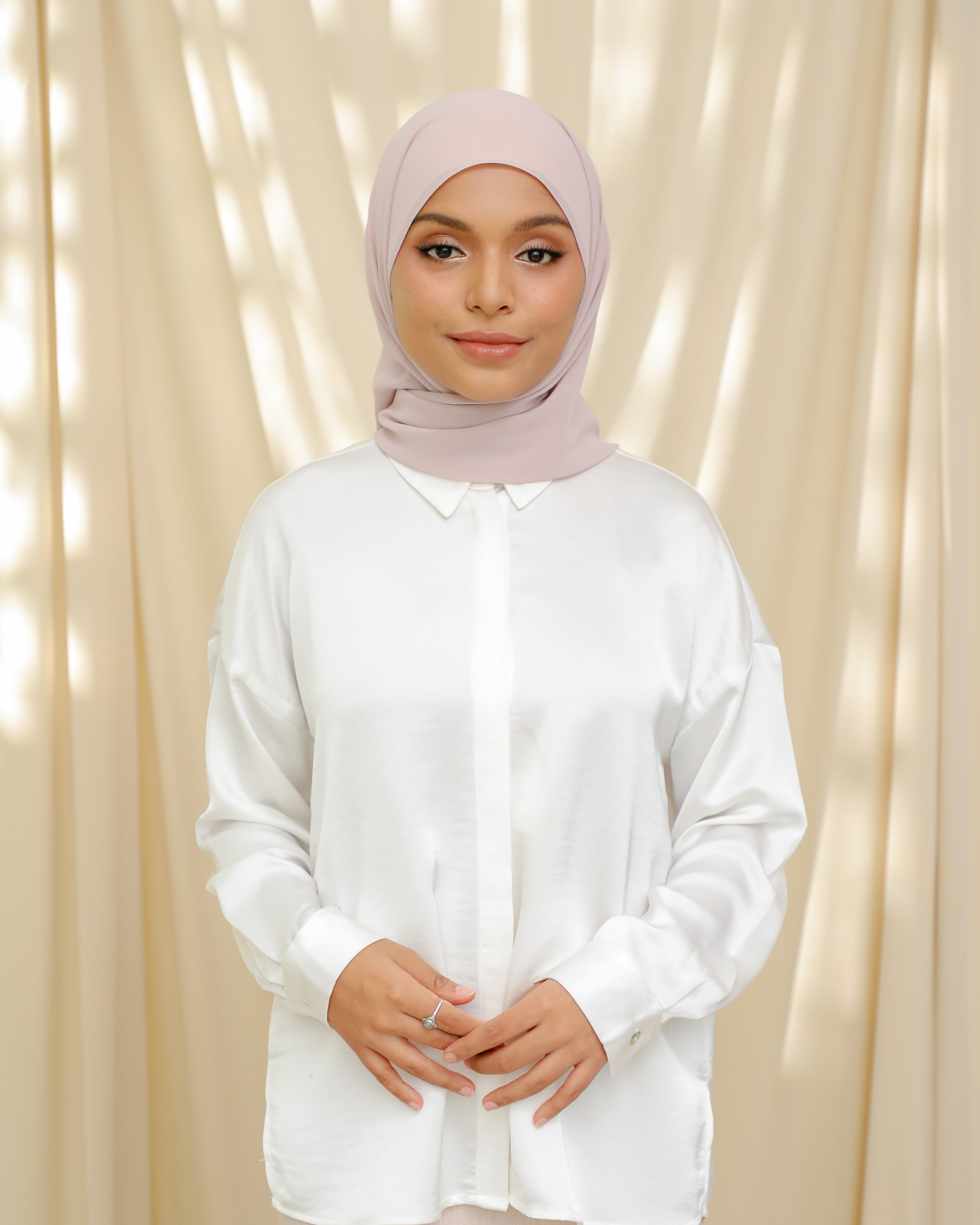 Hoodlite Shawl - BEAUTE