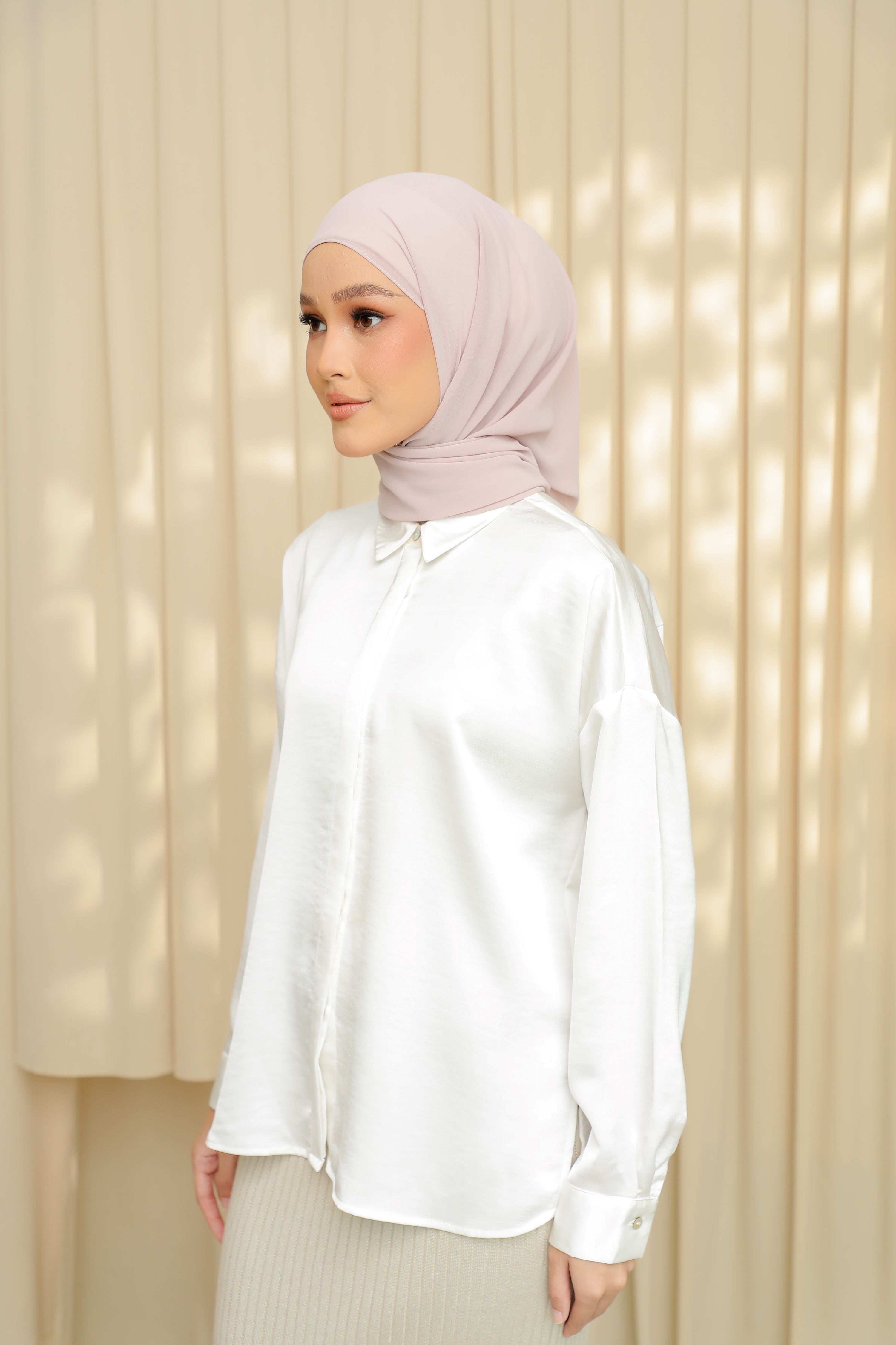 Hoodlite Shawl - BEAUTE