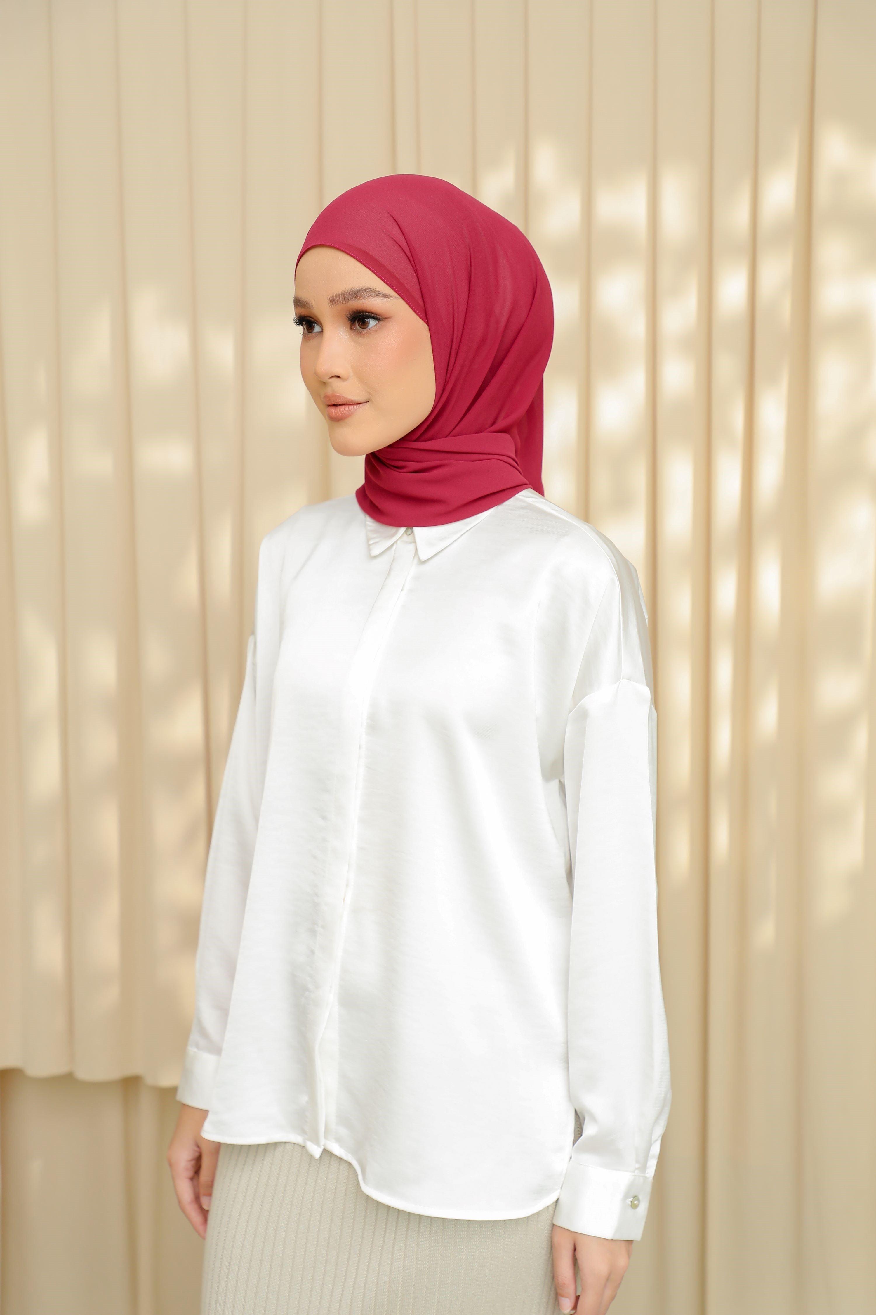 Hoodlite Shawl - DRIP