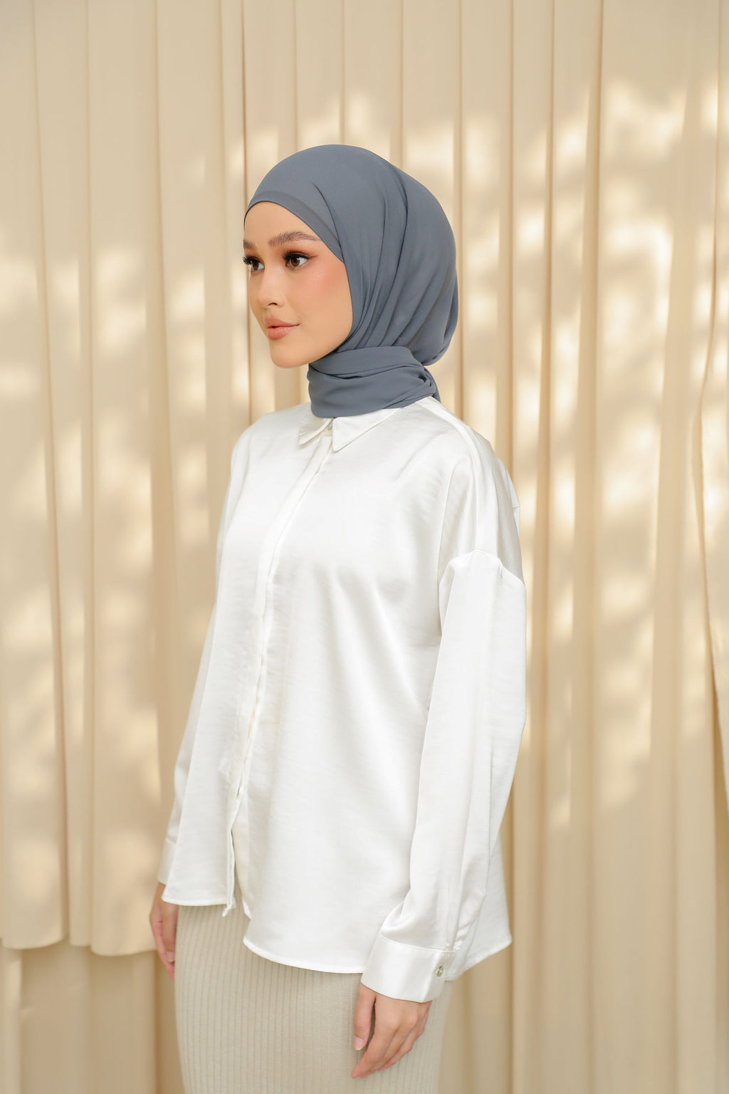 Hoodlite Shawl - FADE