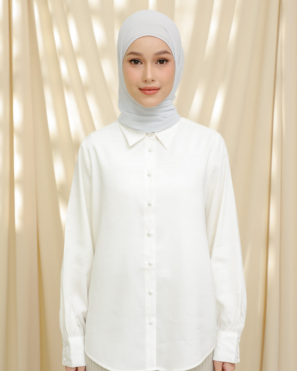 Hoodlite Shawl - FROST