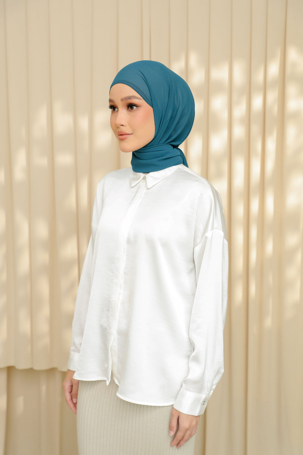 Hoodlite Shawl - GROVE