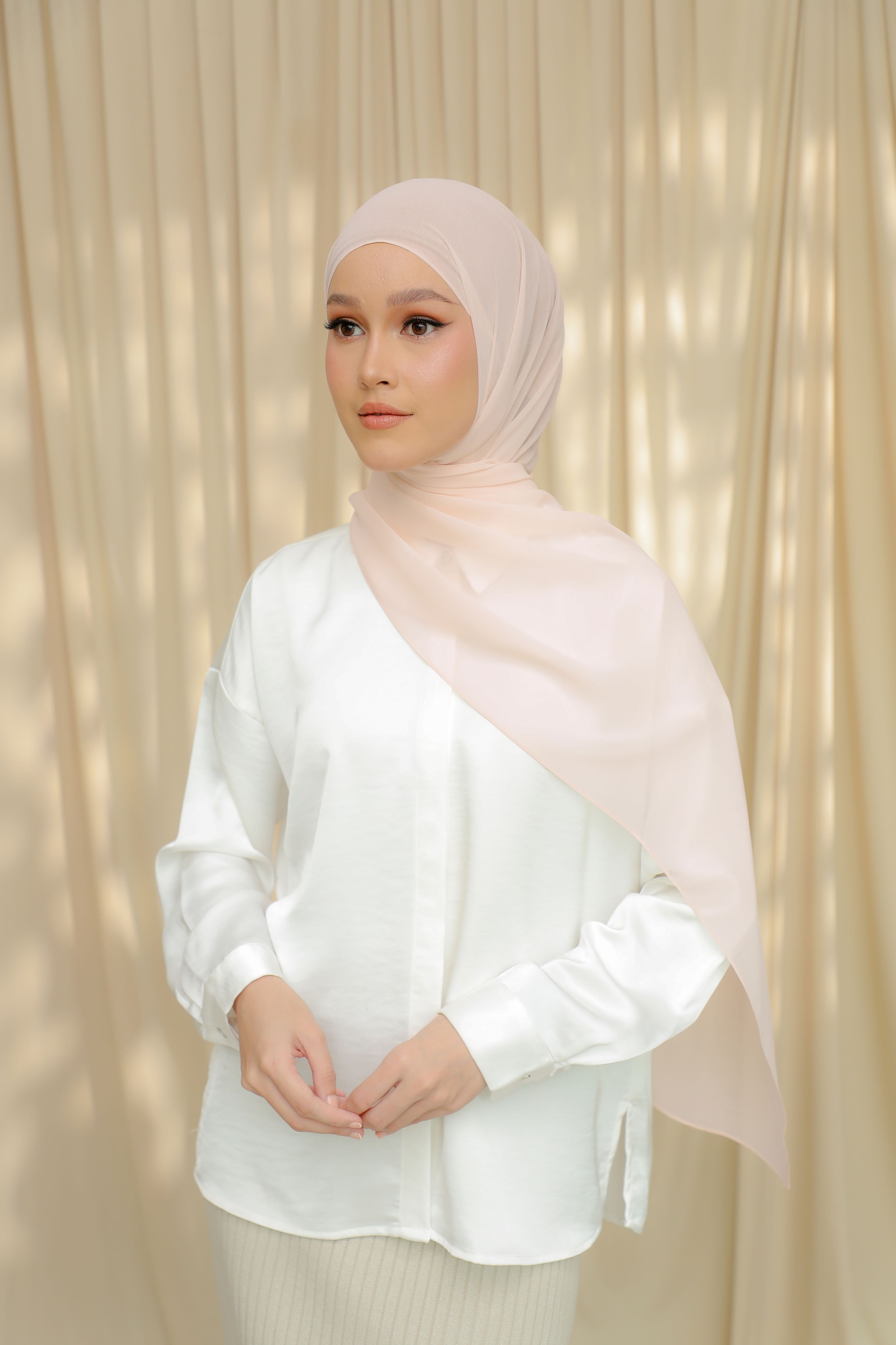 Thalia, The 'It' Shawl - IT GIRL