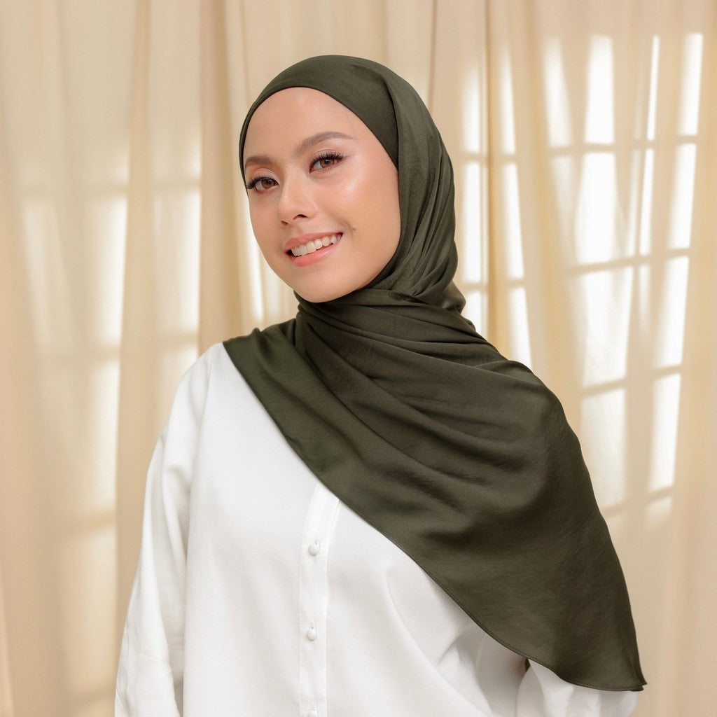 Petal Grace Easy Hijab - KOMBU