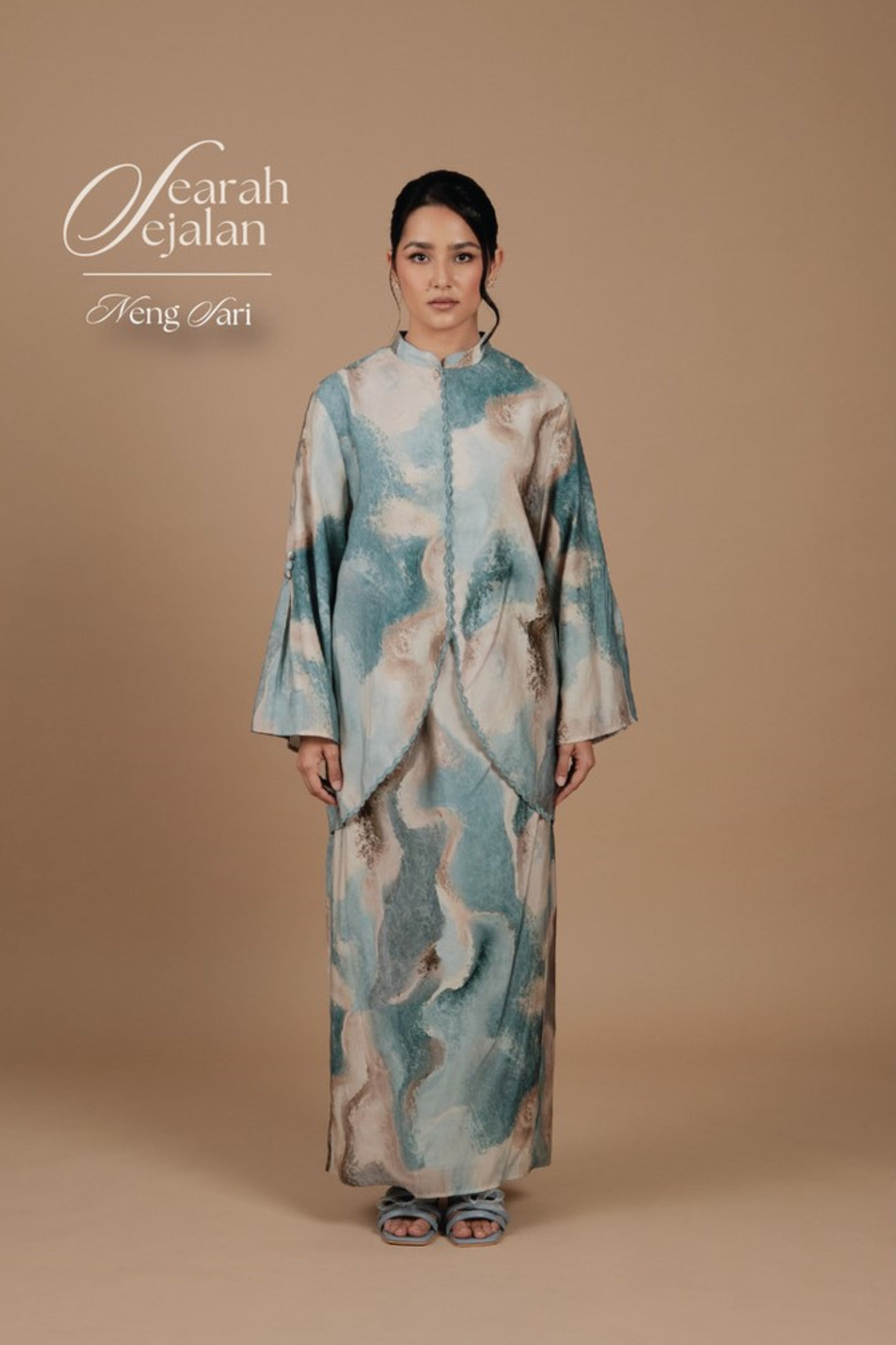 Neng Sari in Angelite