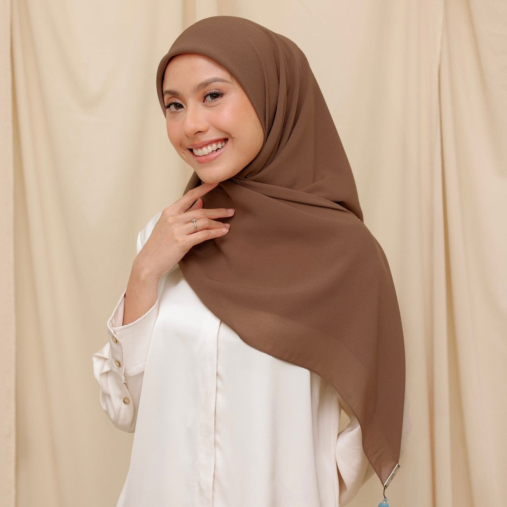 Kiffie Square - NOWT