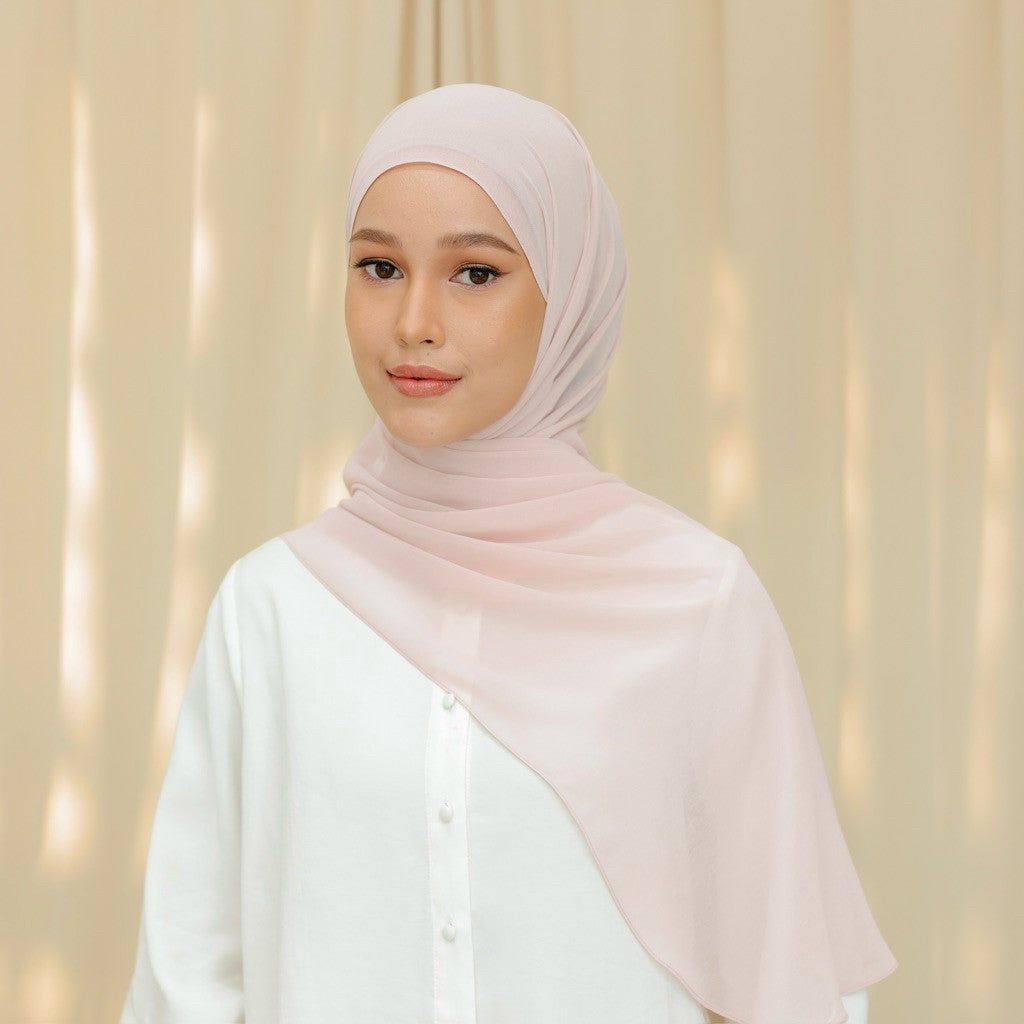 Thalia, The 'It' Shawl - PRINCESS DIARIES