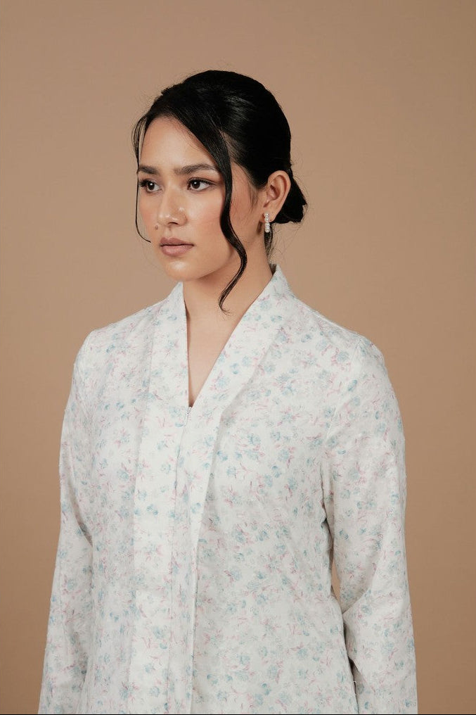 Kebarong Lestari in Sakura