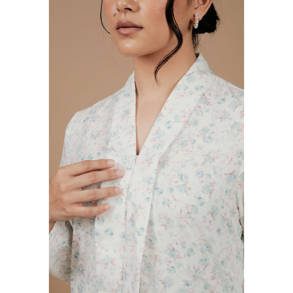 Kebarong Lestari in Sakura