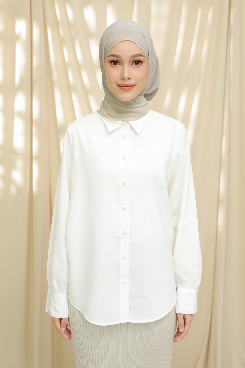 Hoodlite Shawl - SOLACE