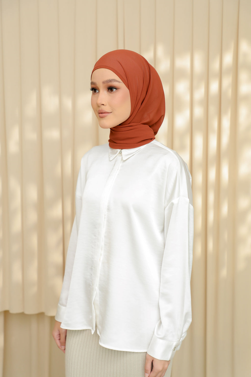 Hoodlite Shawl - TERRA