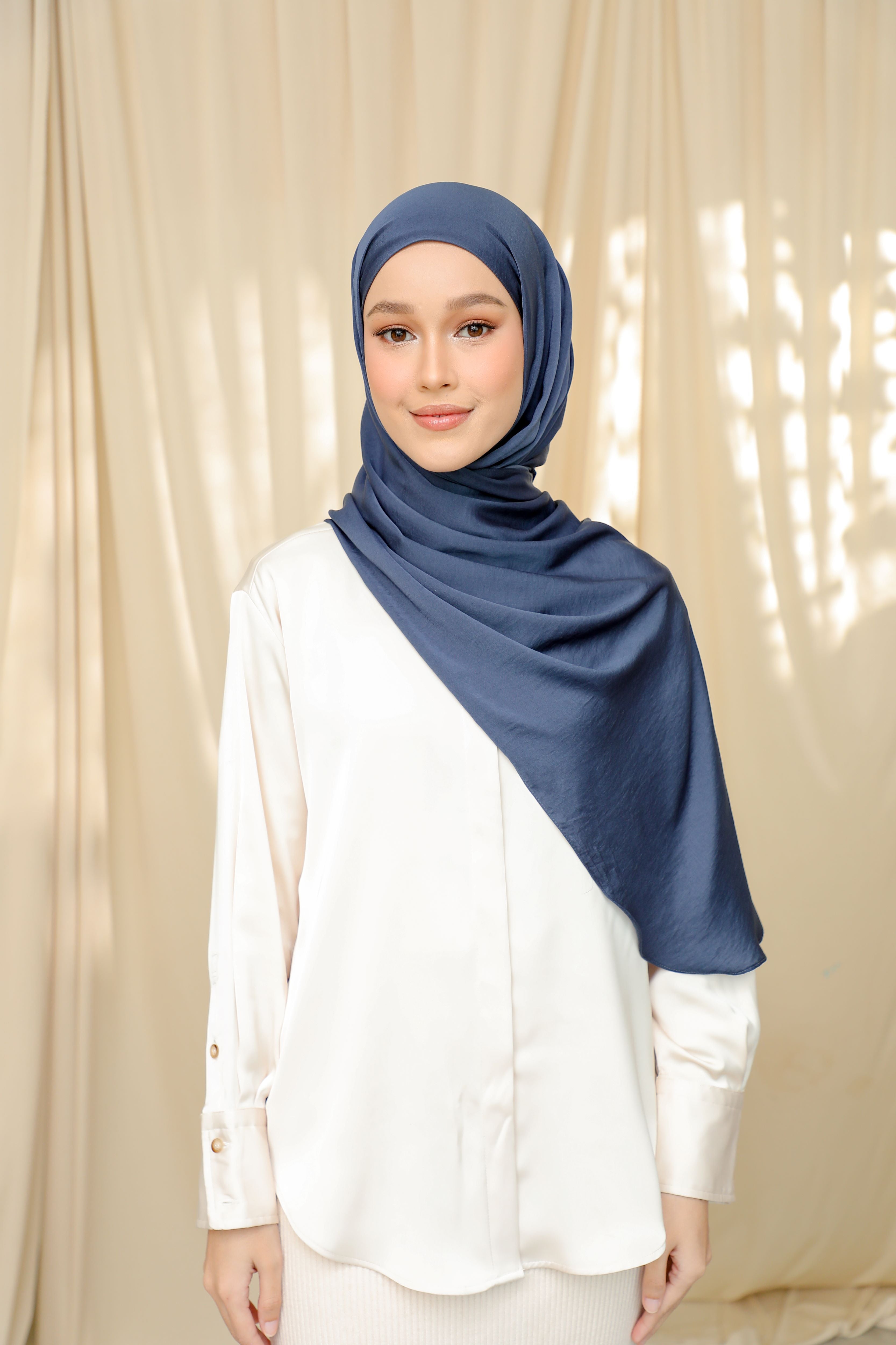 Petal Satin - ANEMONE