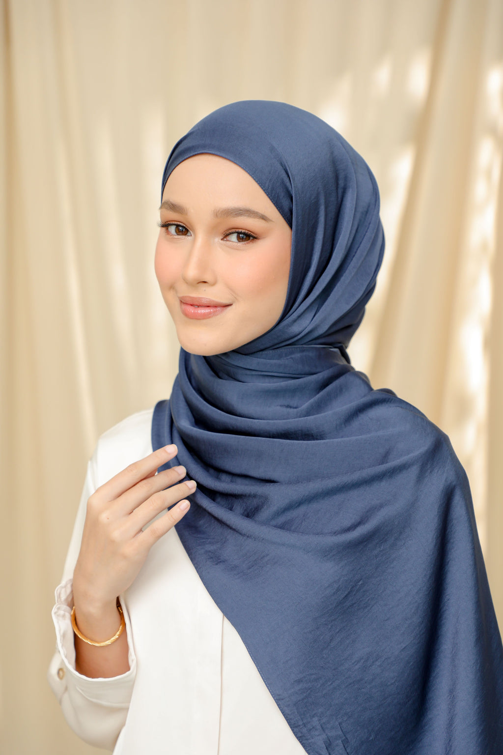 Petal Satin - ANEMONE