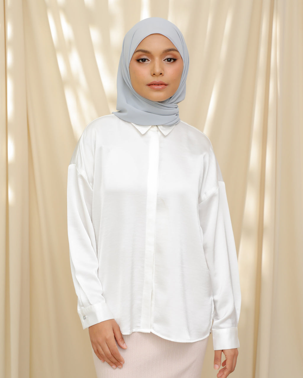 Hoodlite Shawl - ATLAS