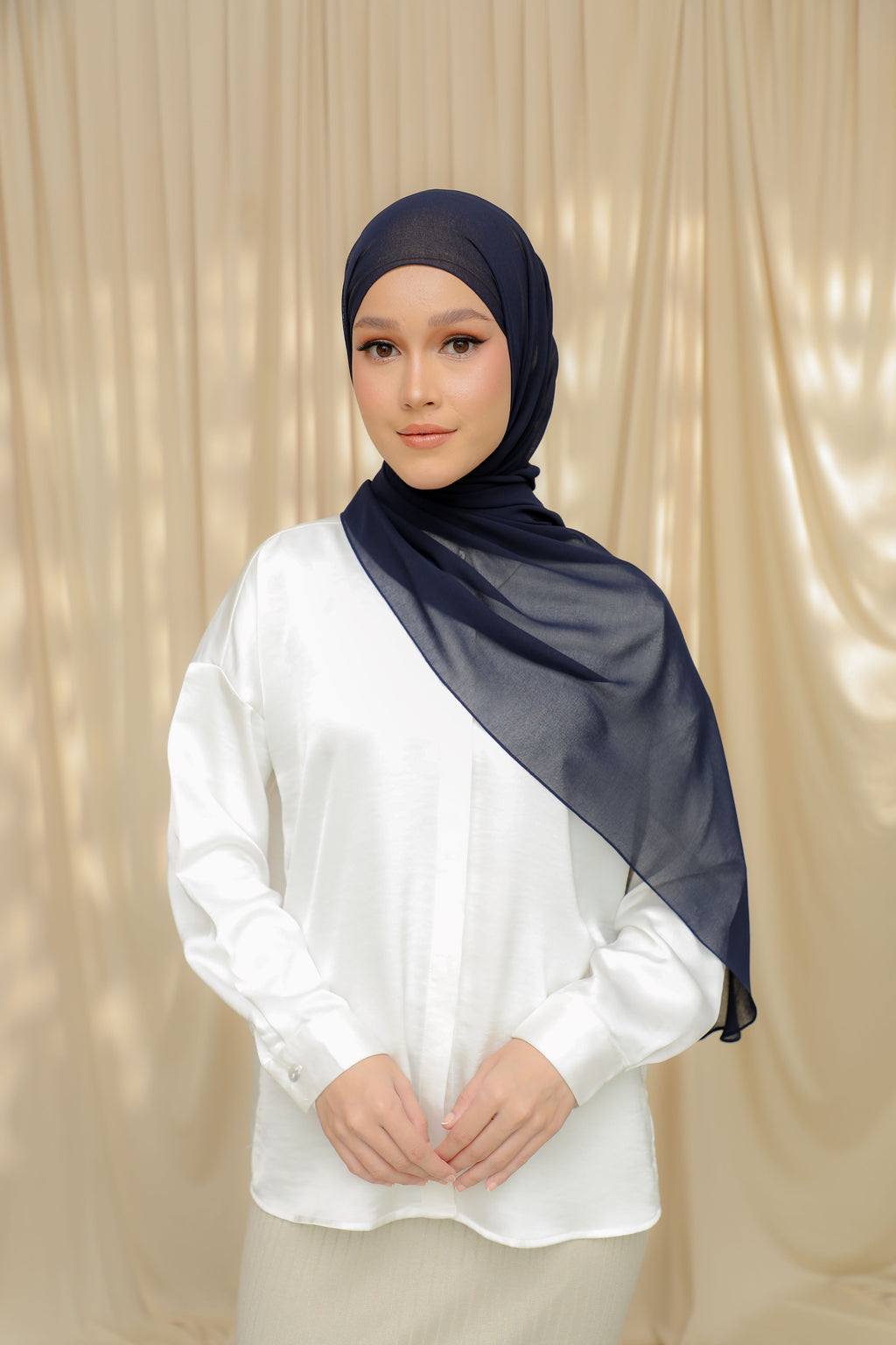 Thalia, The 'It' Shawl - BEFORE SUNRISE