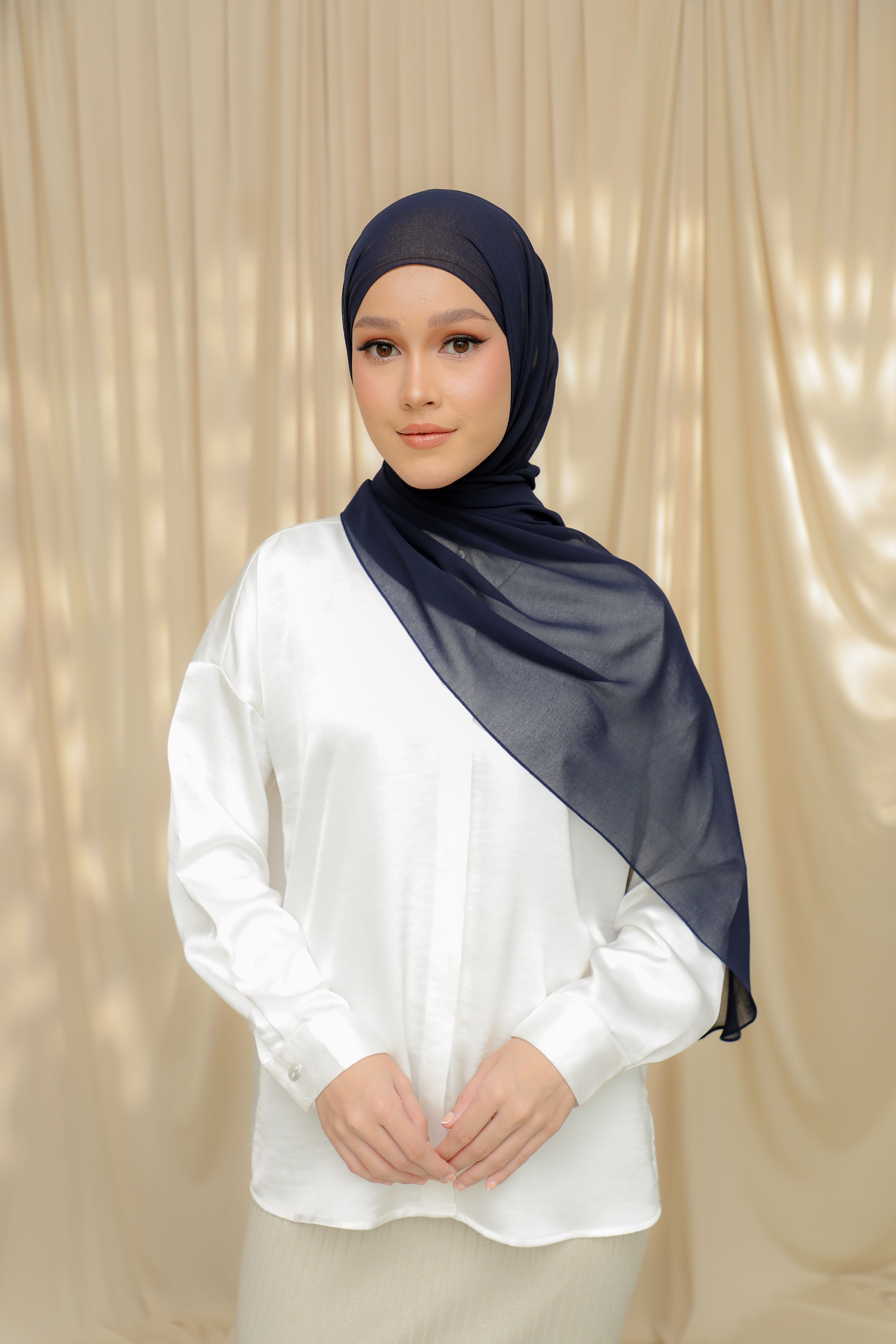 Thalia, The 'It' Shawl - BEFORE SUNRISE