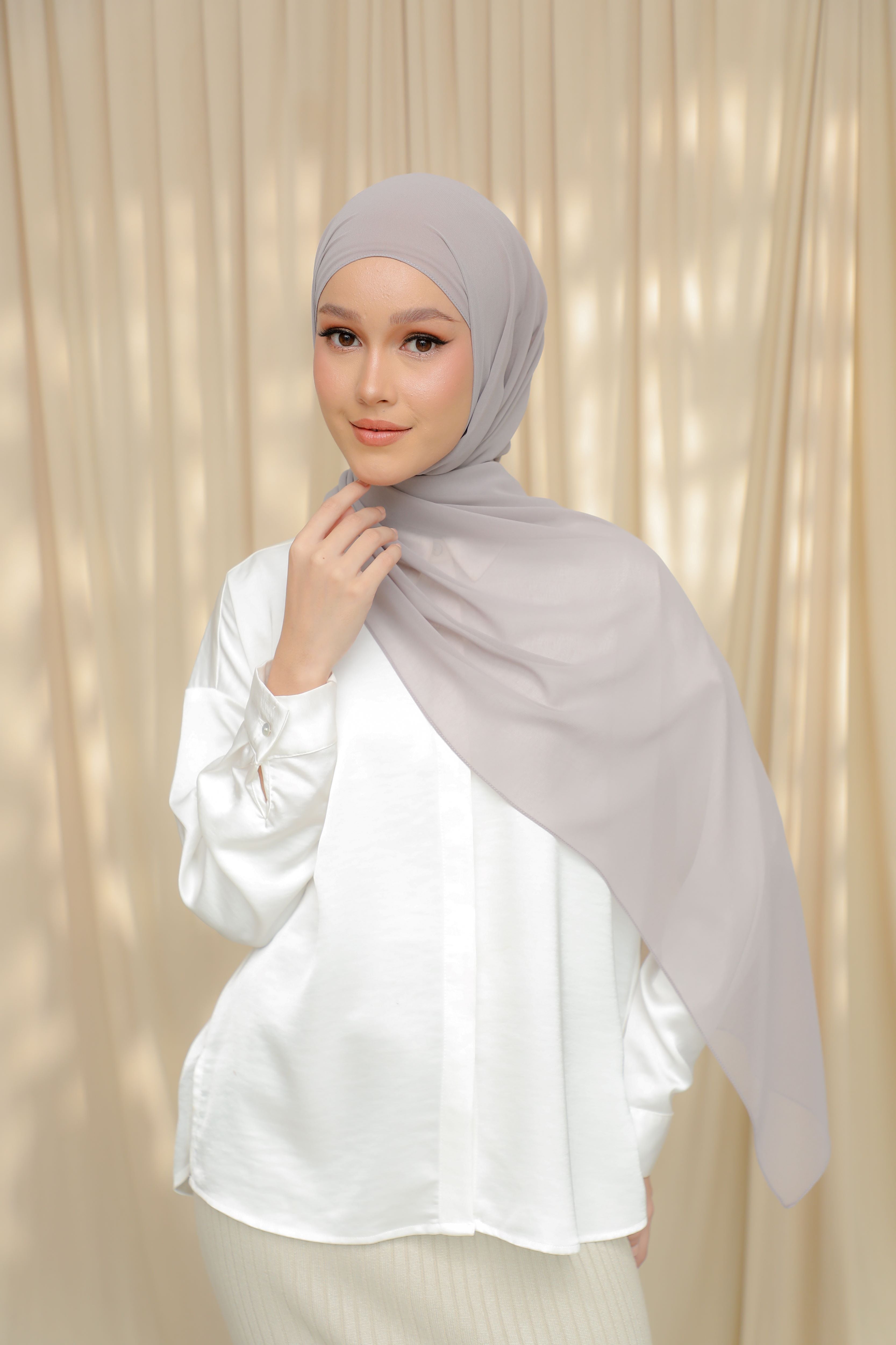 Thalia, The 'It' Shawl - BEGIN AGAIN