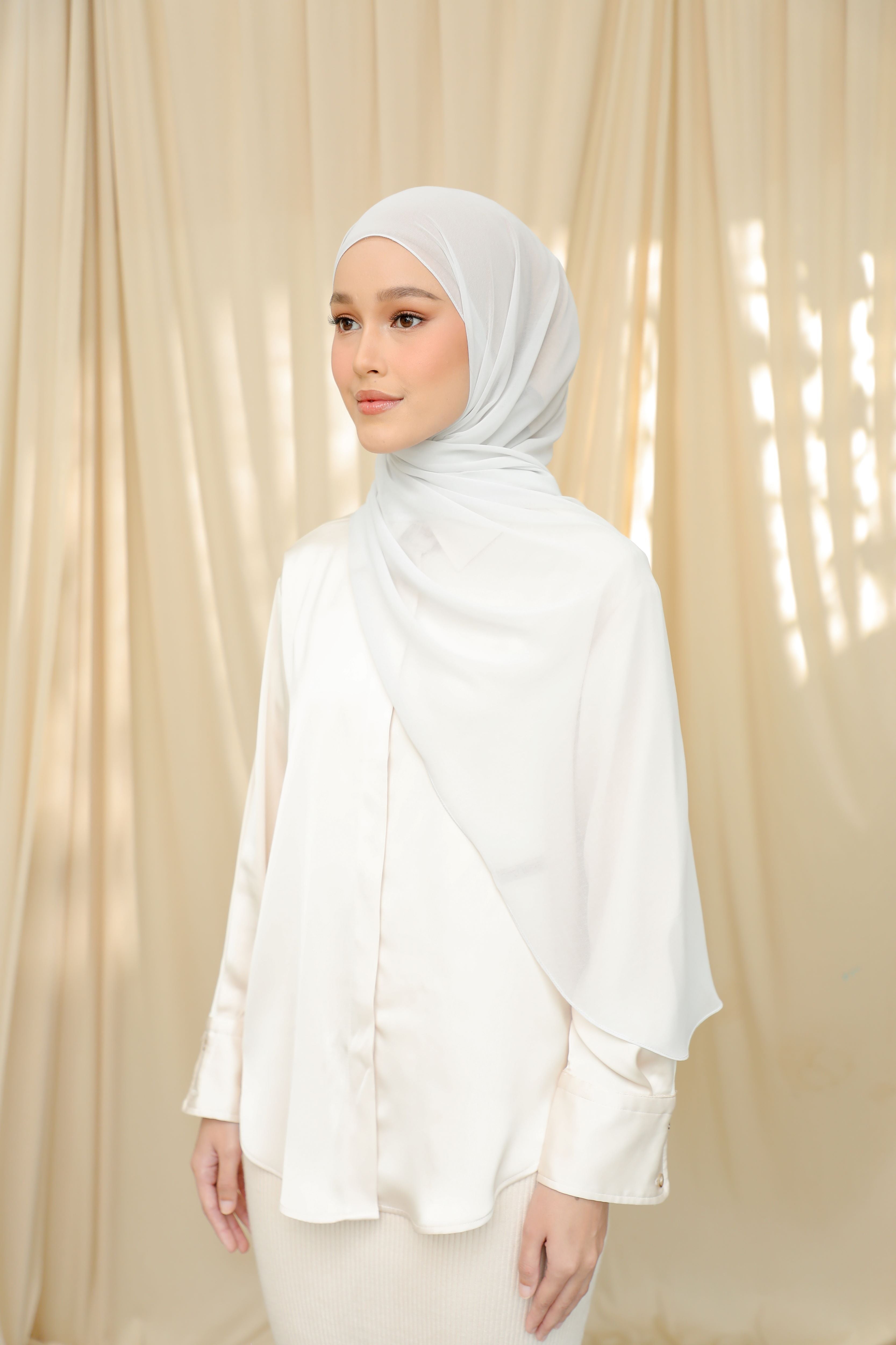 Thalia, The 'It' Shawl - BEVERLY HILLS