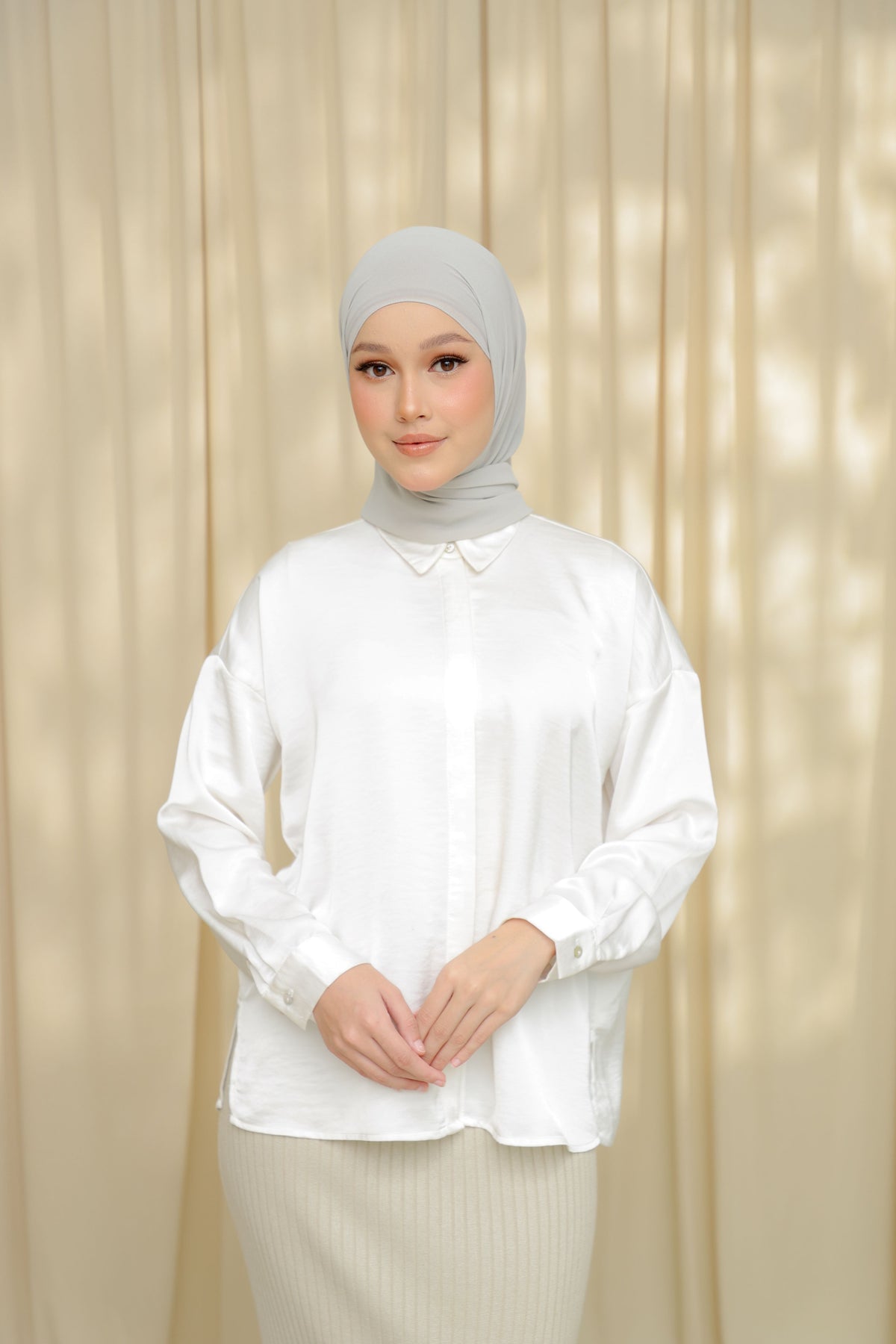 Hoodlite Shawl - Cammy