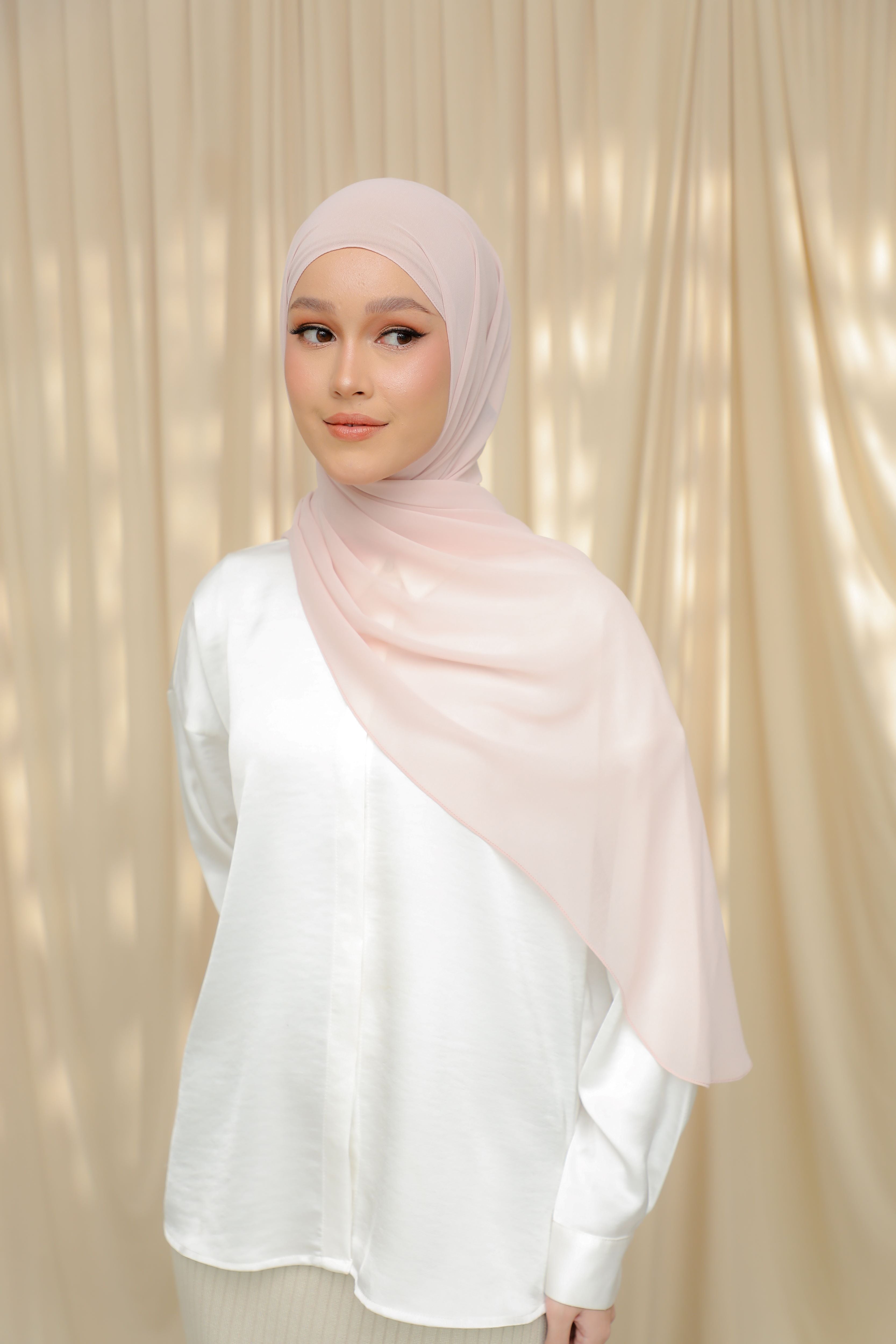 Thalia, The 'It' Shawl - PRINCESS DIARIES