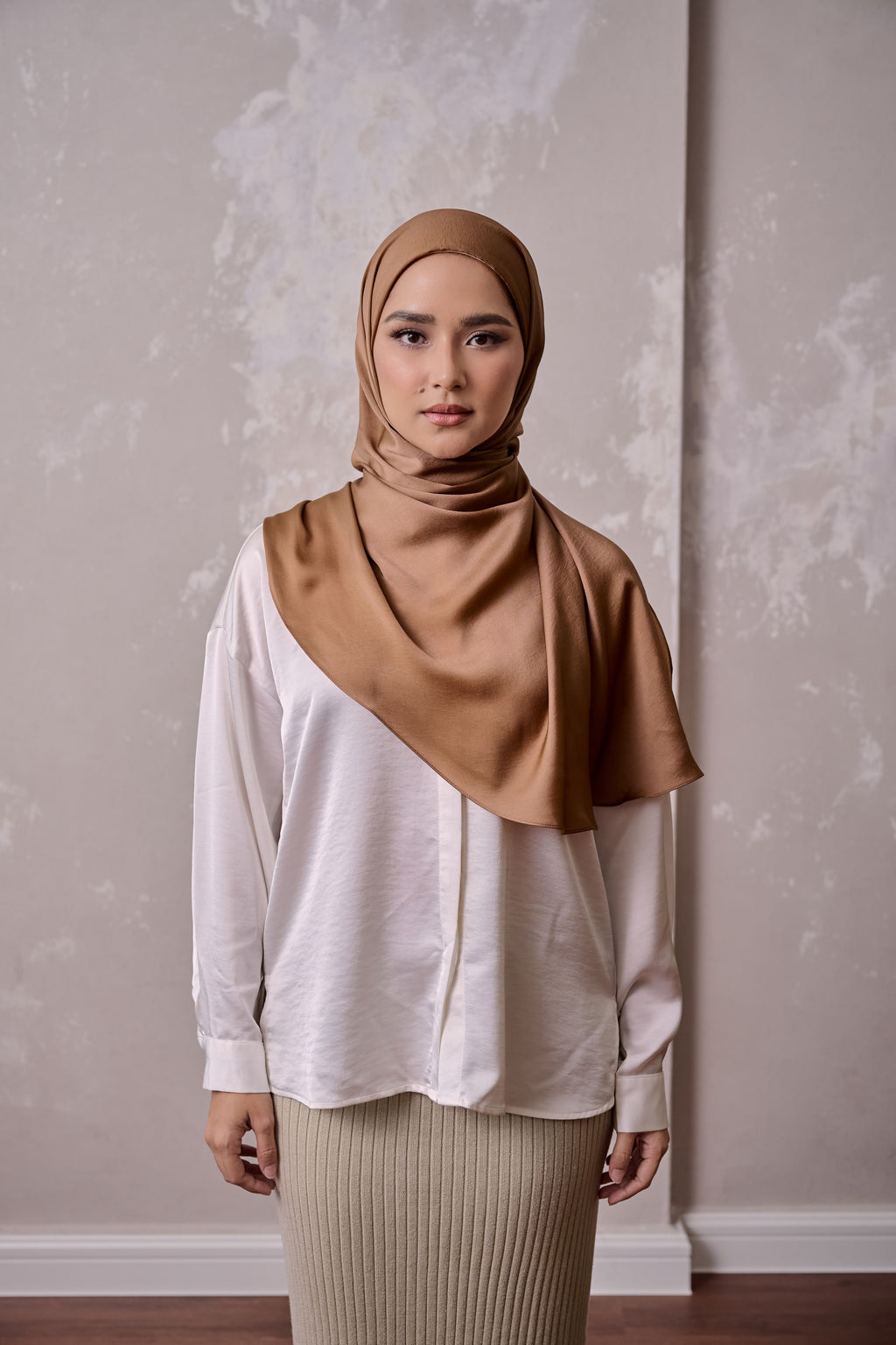 Petal Grace Easy Hijab - DOWNTOWN