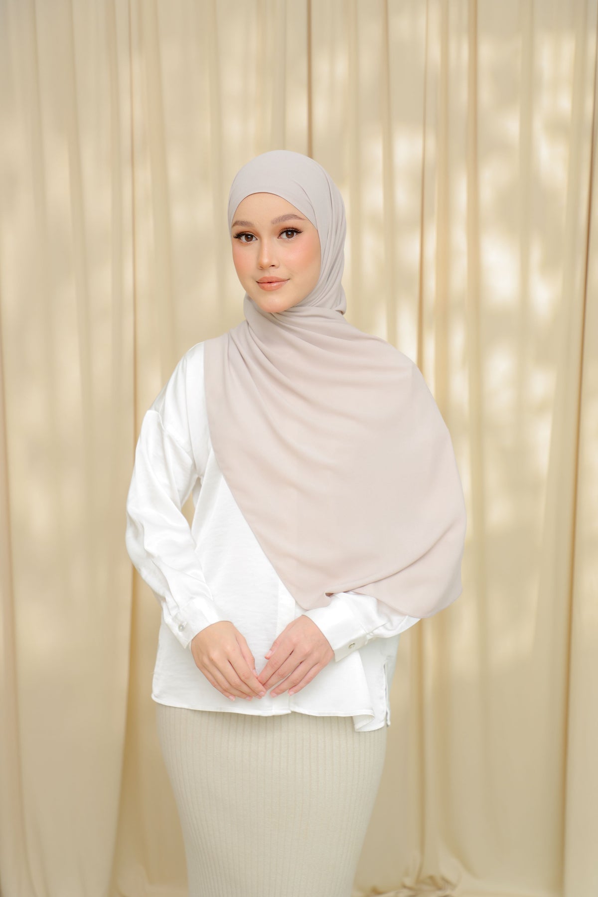 Perhaps Putri - ESSENTIAL