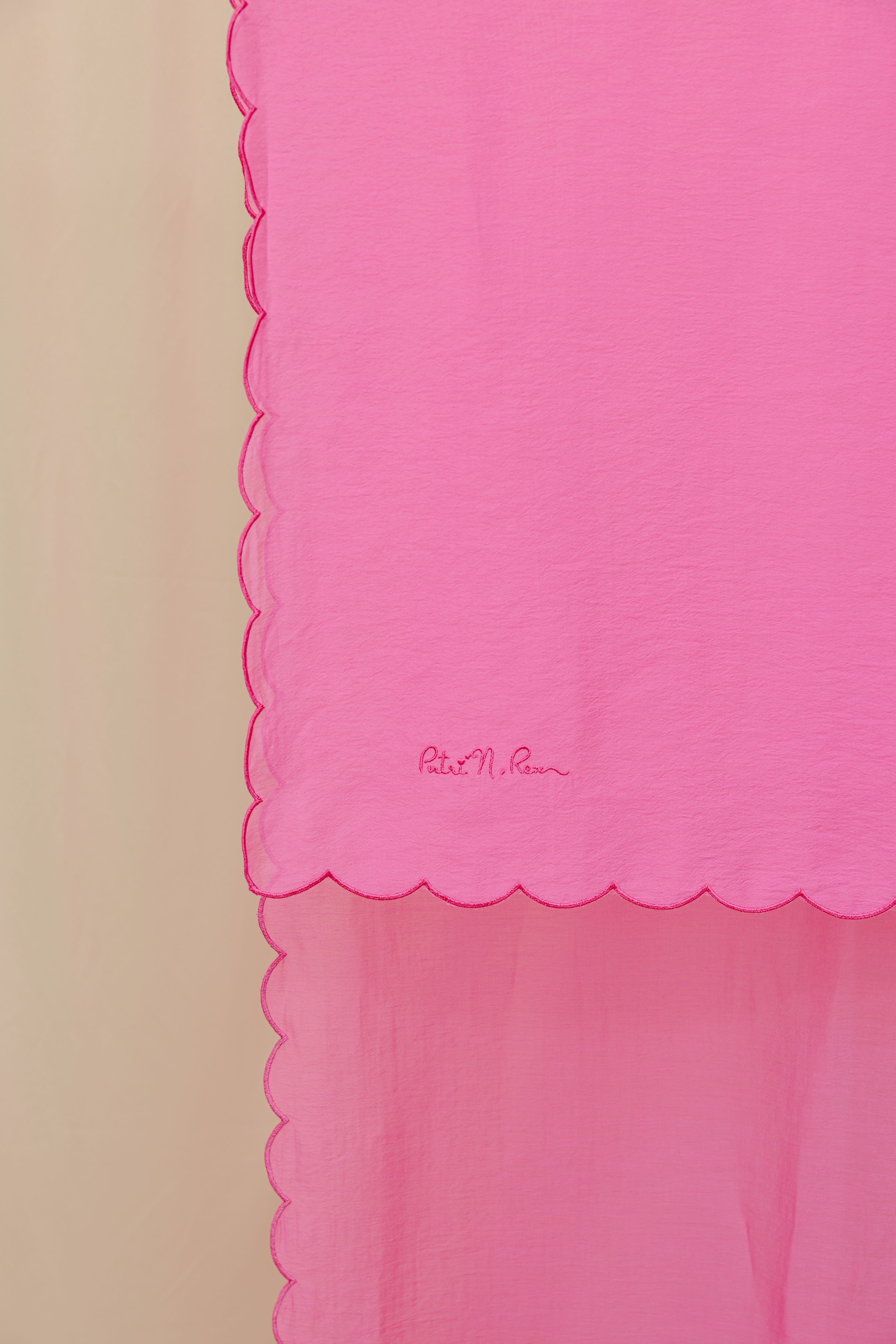 Seri Selendang - FUSCHIA