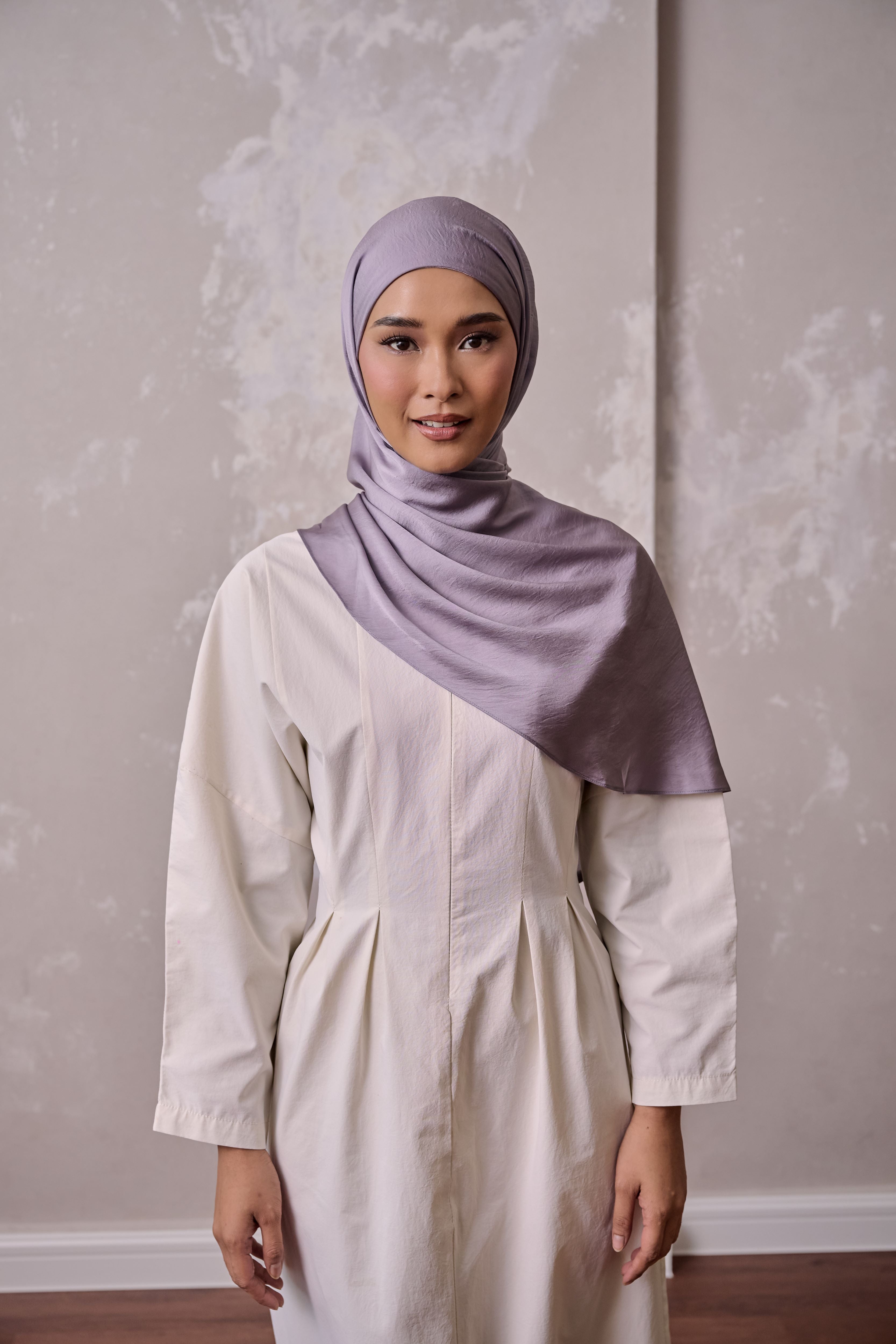 Petal Grace Easy Hijab - GRAPHITE