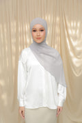 Thalia, The 'It' Shawl - HARVARD LAW