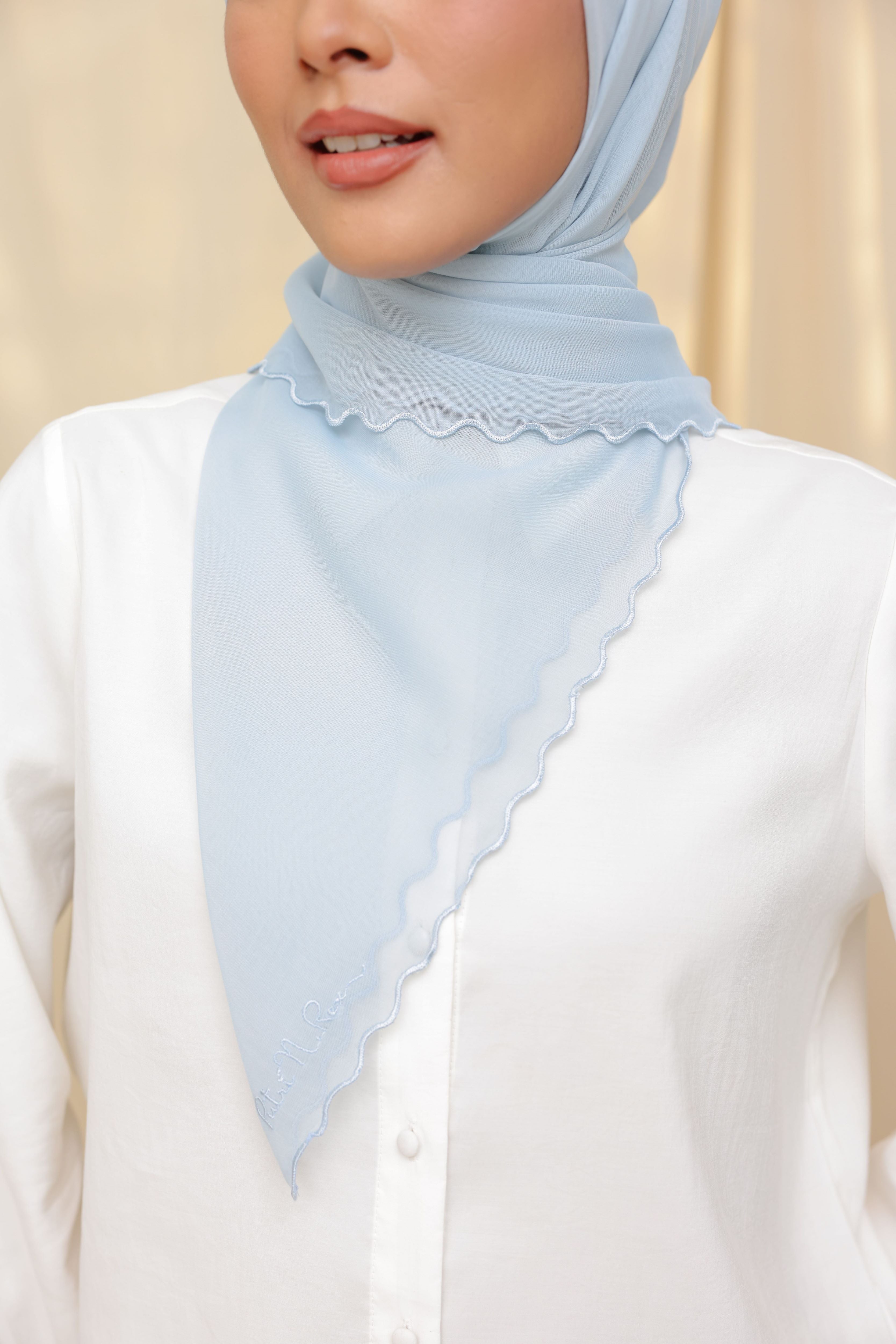 Alun Square - HENING