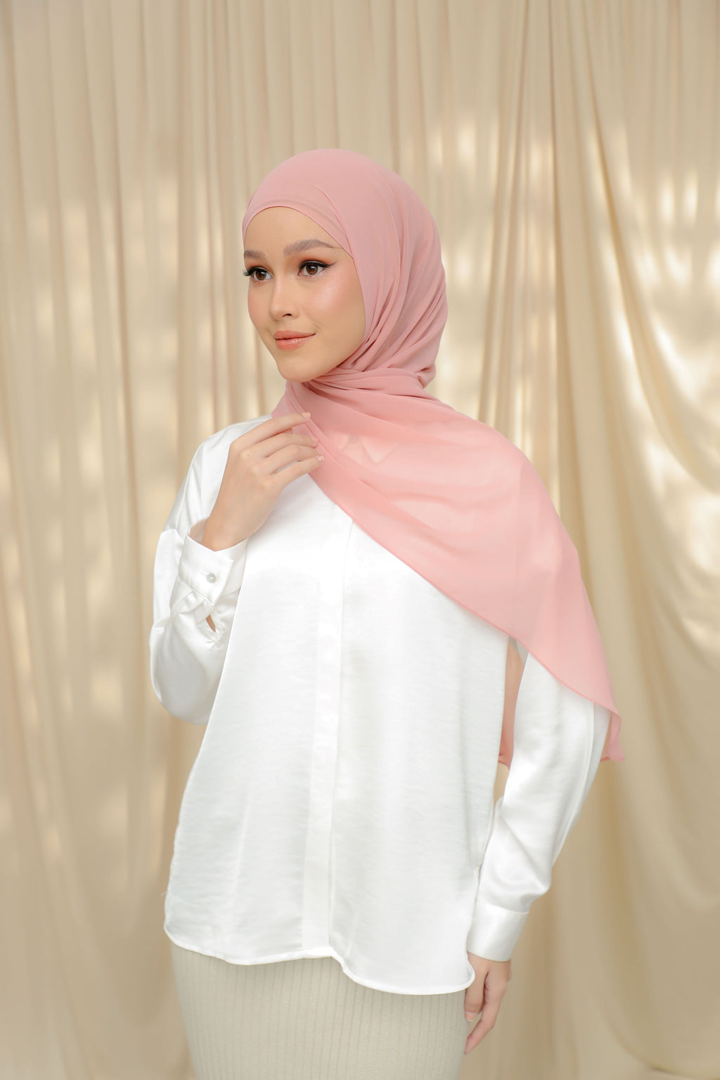 Thalia, The 'It' Shawl - Iconic
