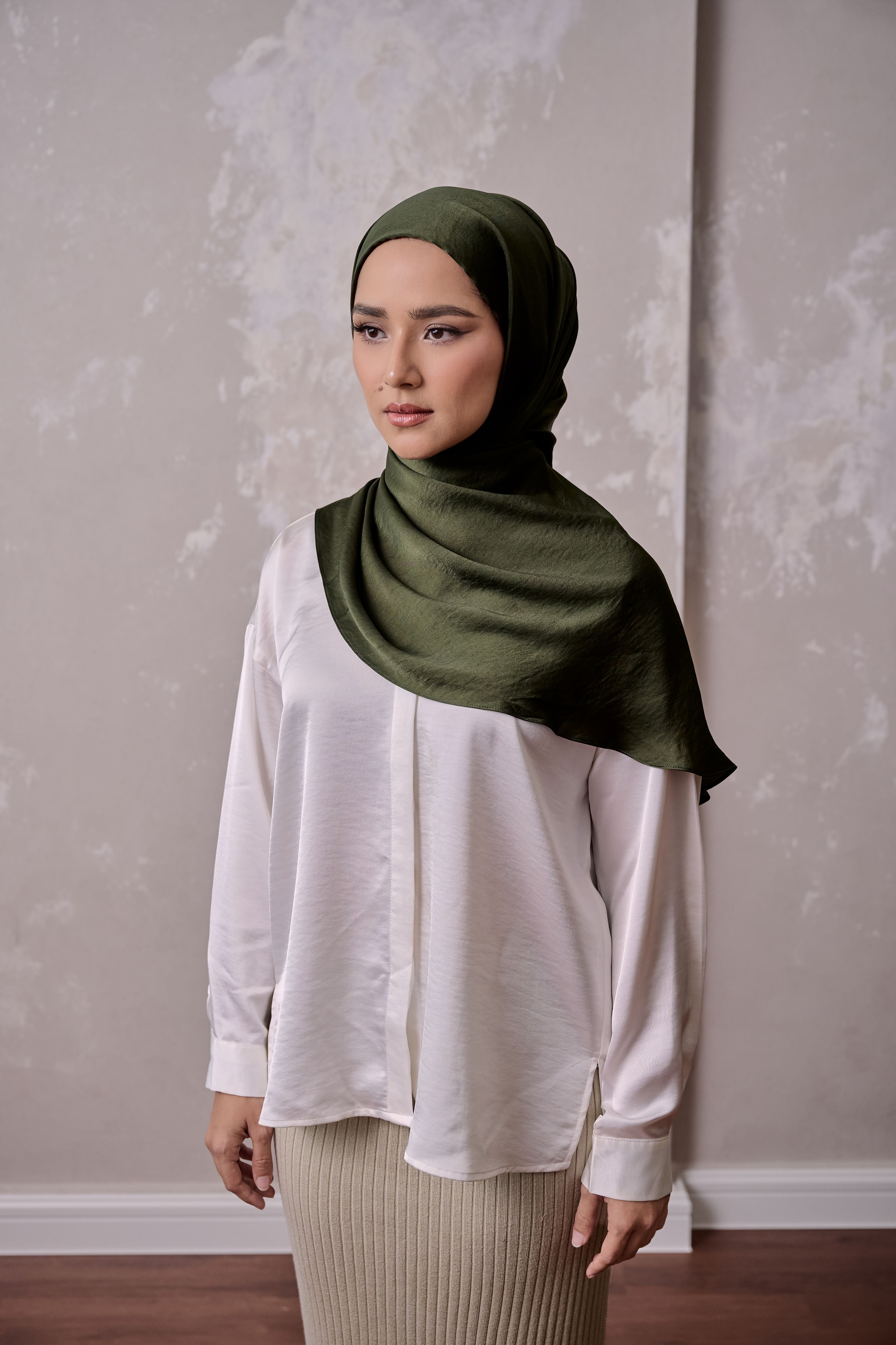 Petal Grace Easy Hijab - KOMBU