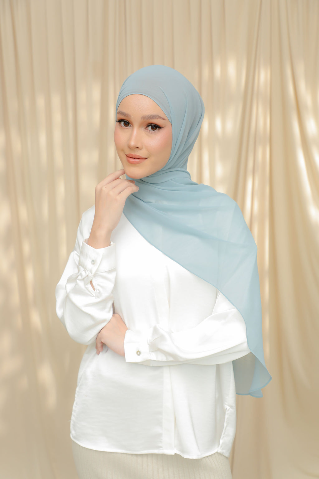 Thalia, The 'It' Shawl - MATILDA