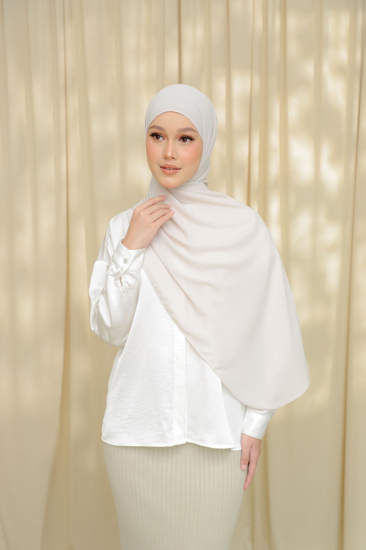 Perhaps Putri - MILANI