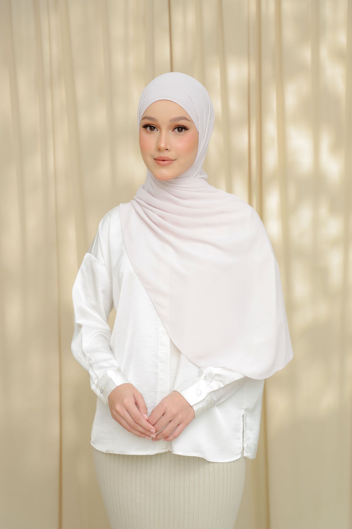 Perhaps Putri - MISS D.