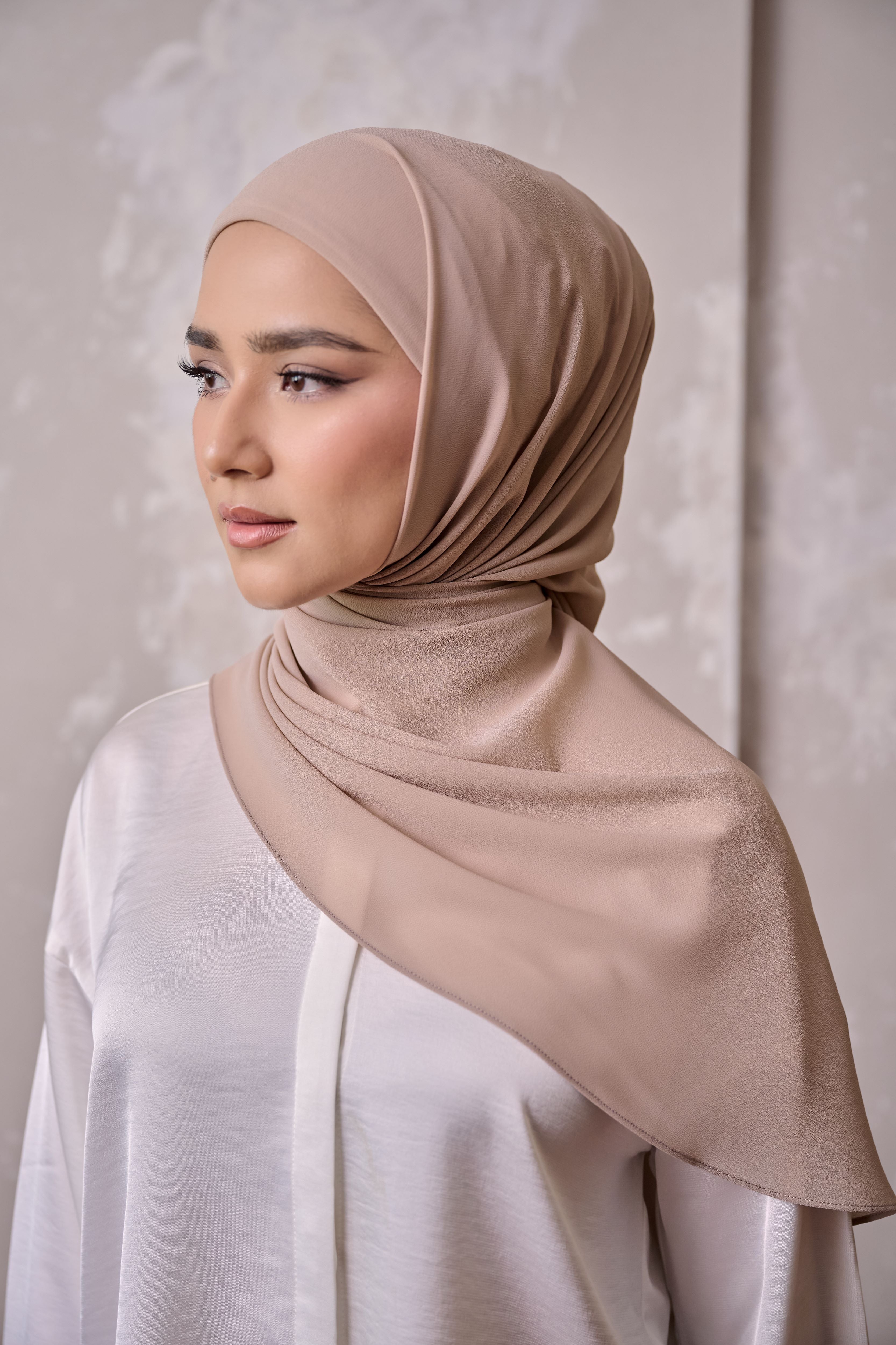 Basically Grace - MOCHA MOUSSE