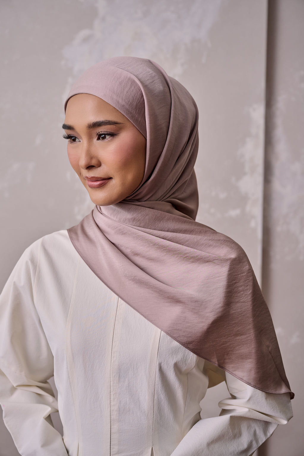 Petal Grace Easy Hijab - PURPLE DOVE