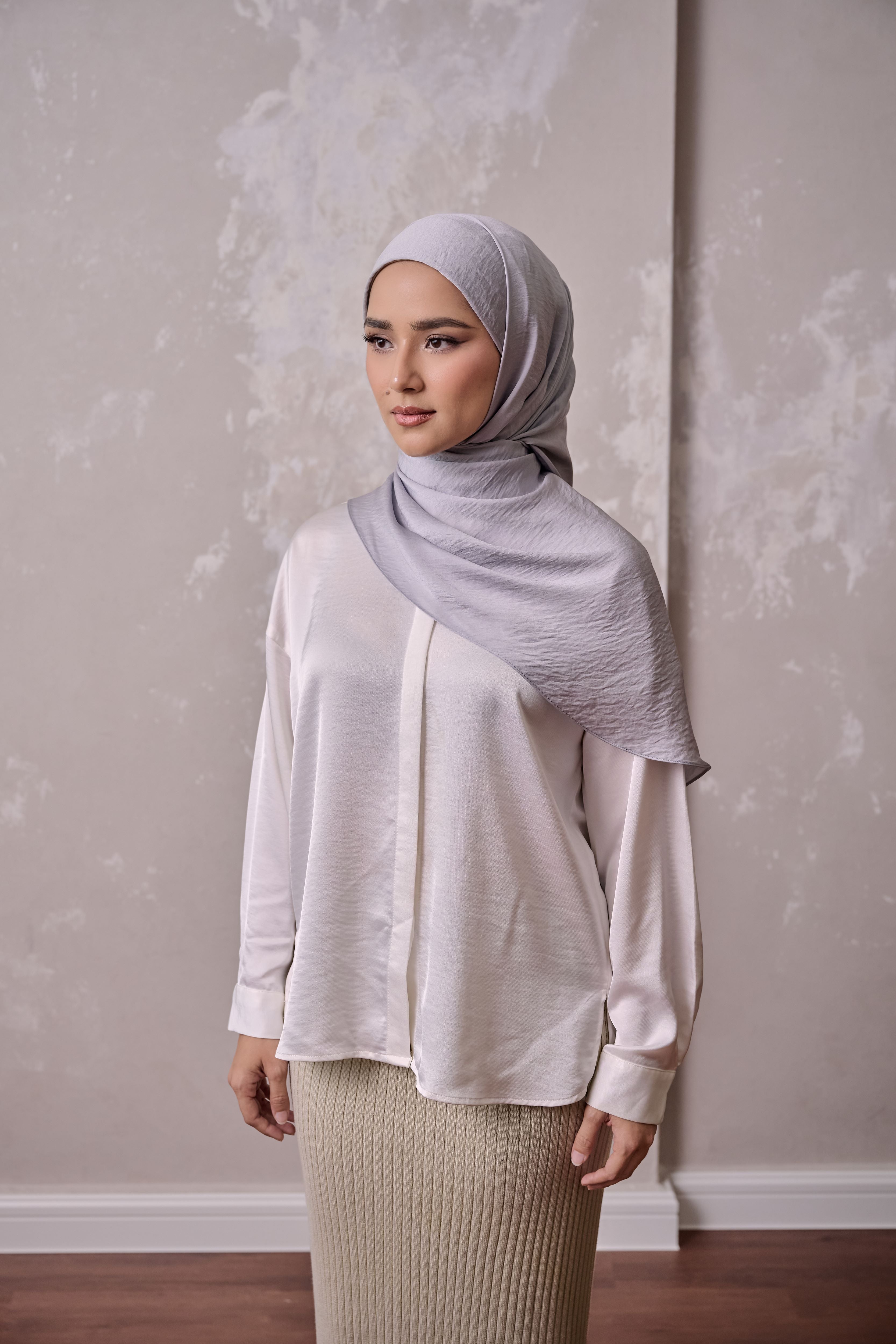 Petal Grace Easy Hijab - QUICKSILVER