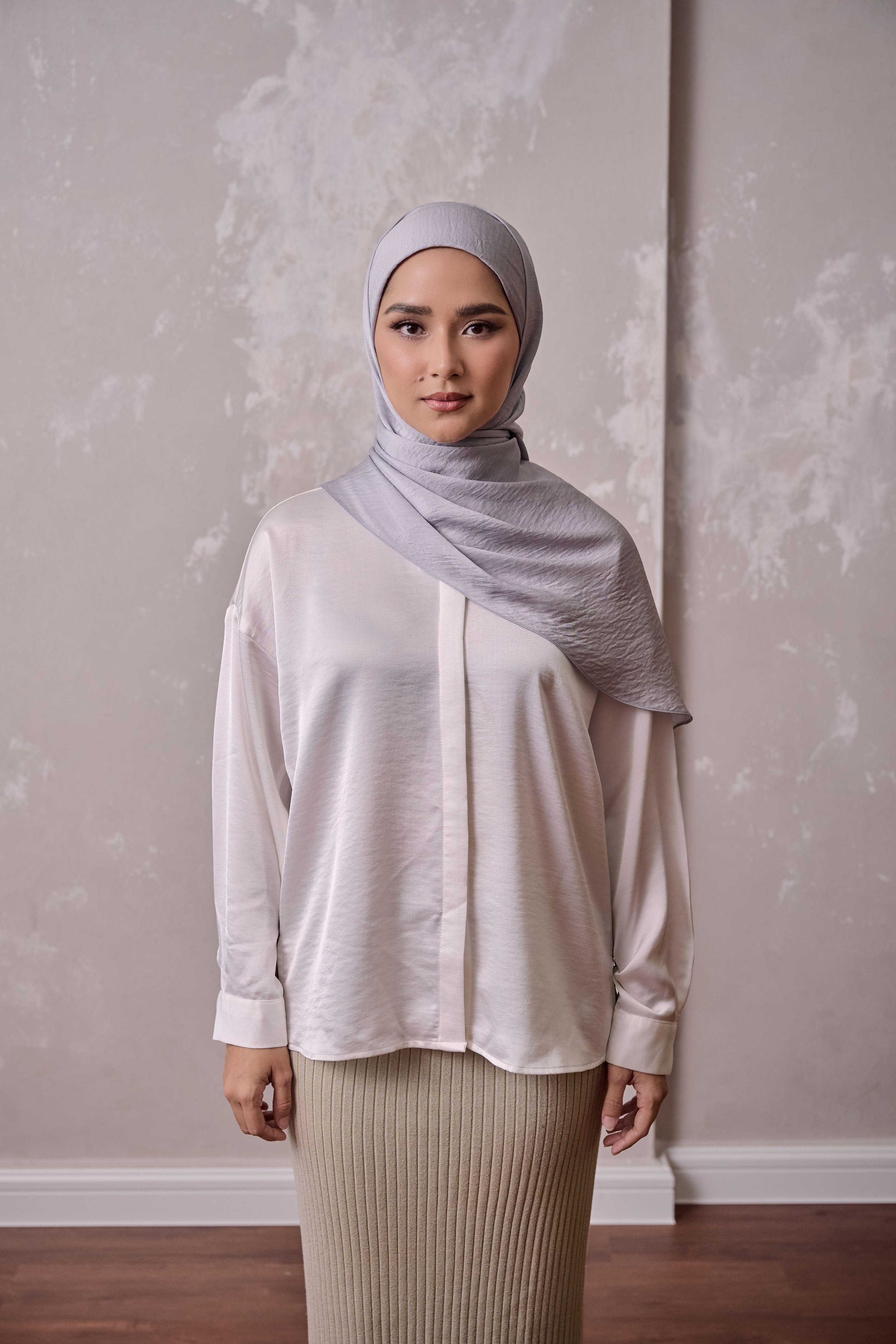 Petal Grace Easy Hijab - QUICKSILVER