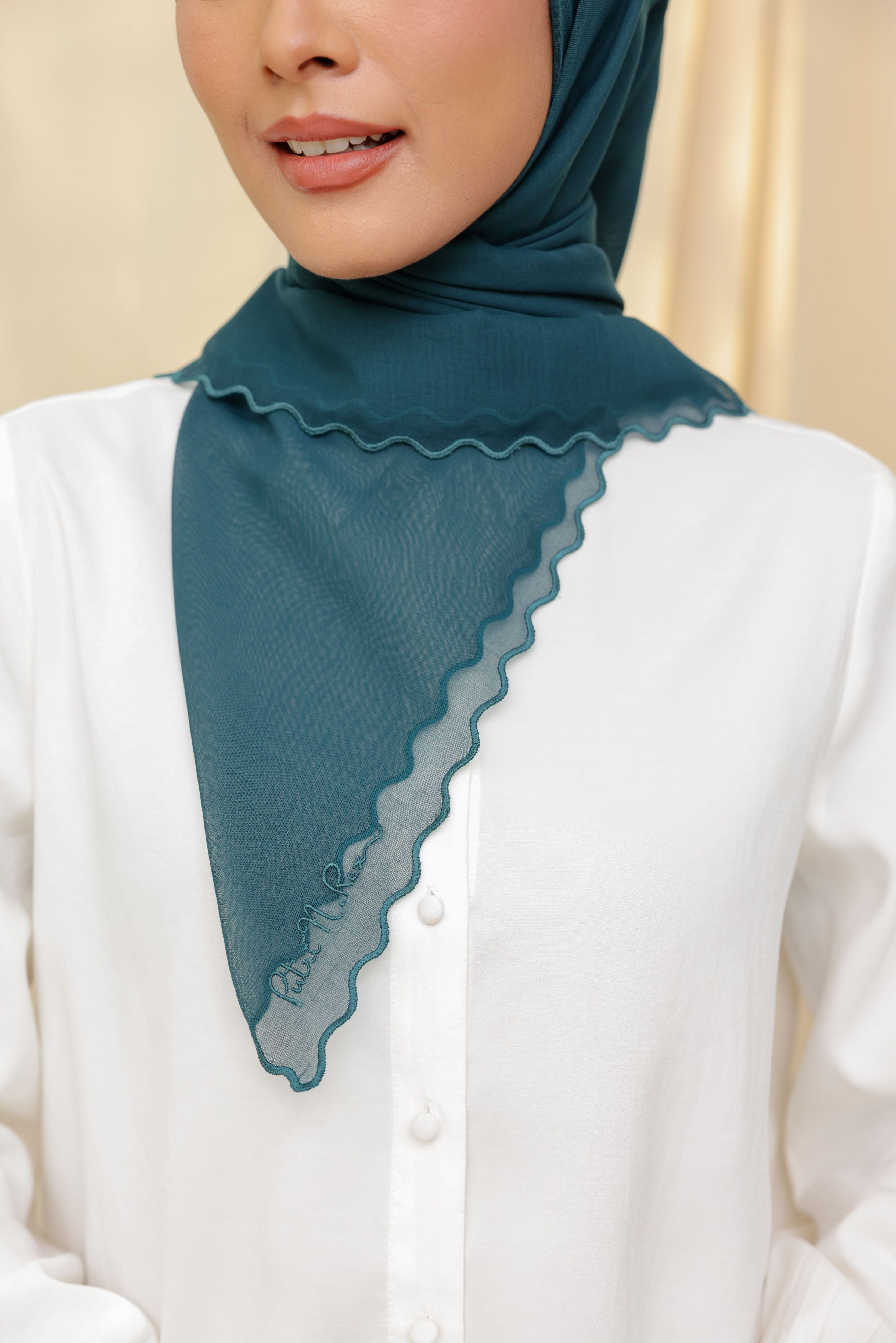 Alun Square - RIMBUN