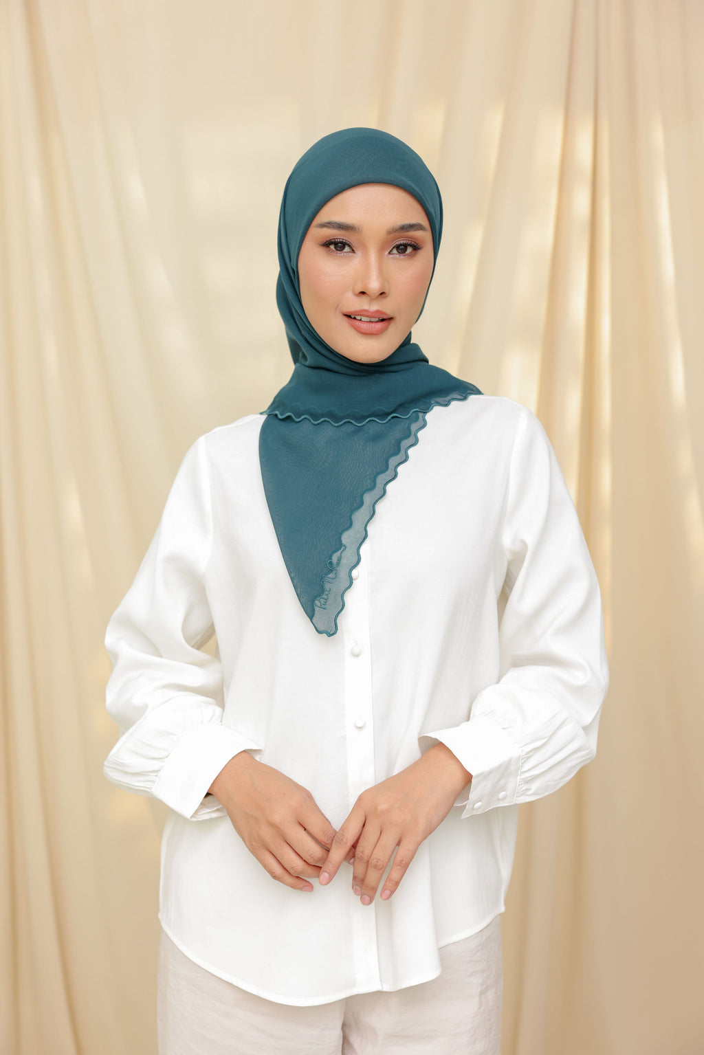 Alun Square - RIMBUN