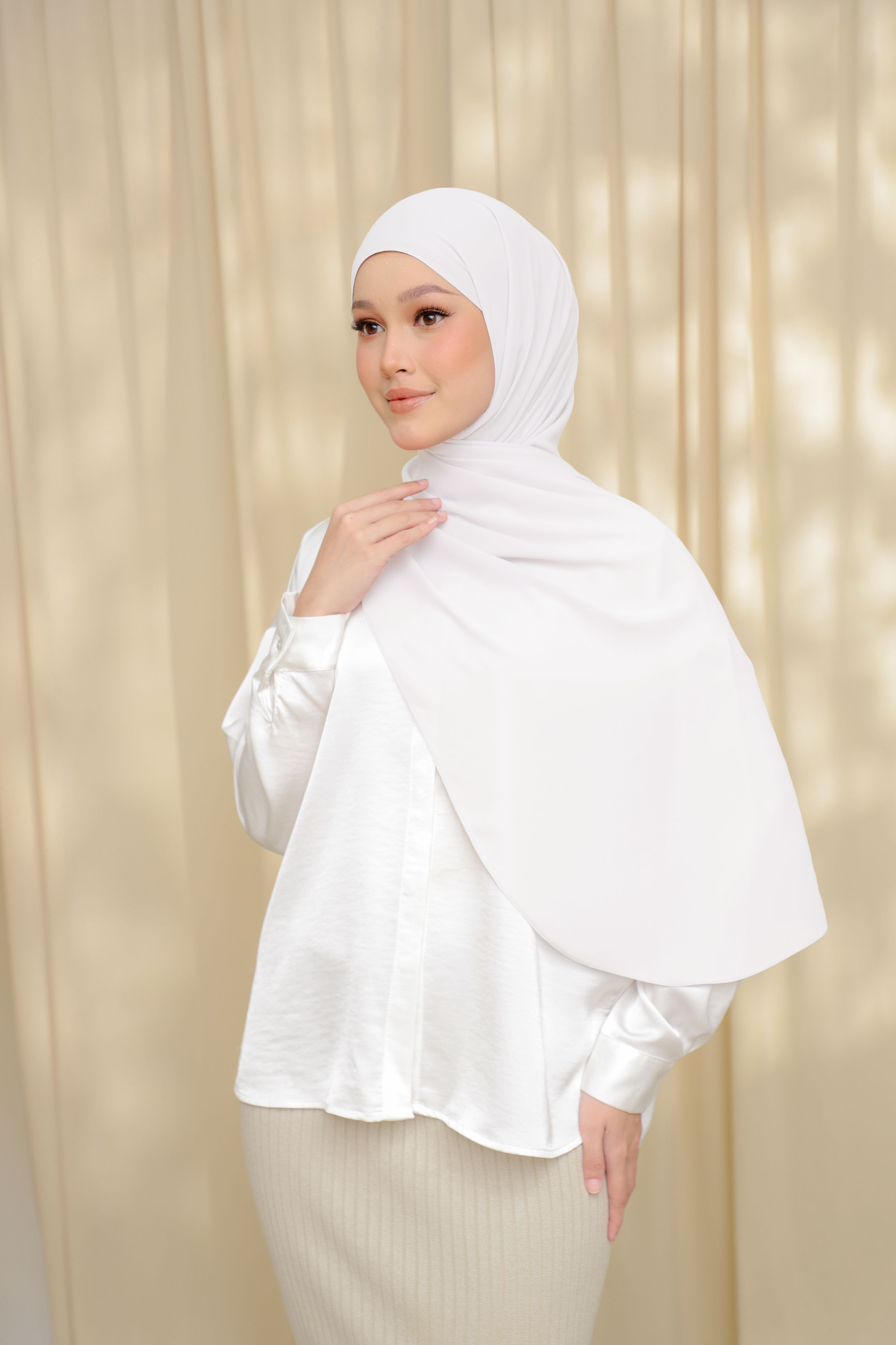 Perhaps Putri - SALTAIR