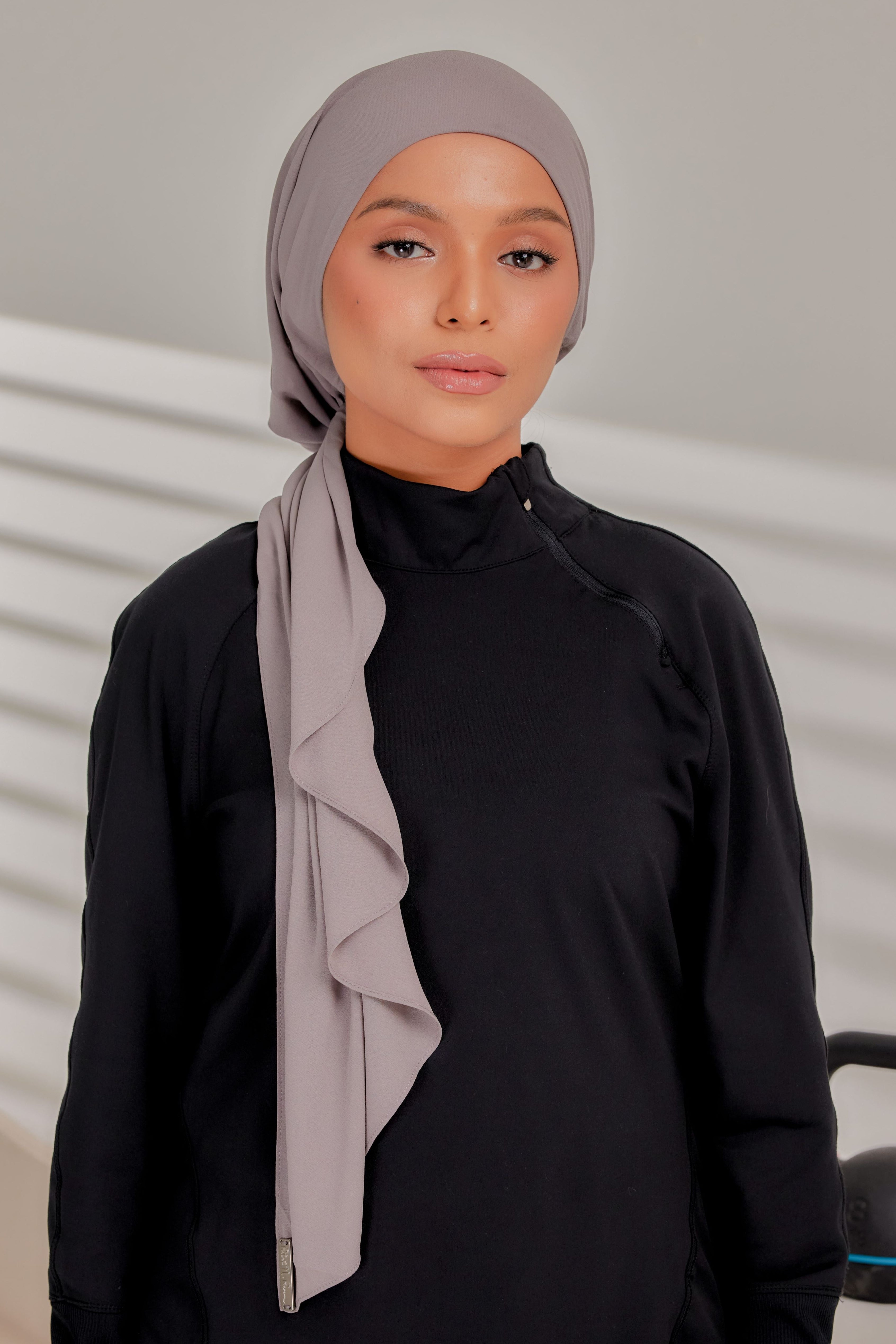 [PRE ORDER] Edisi Olahraga Knotra - SERVE