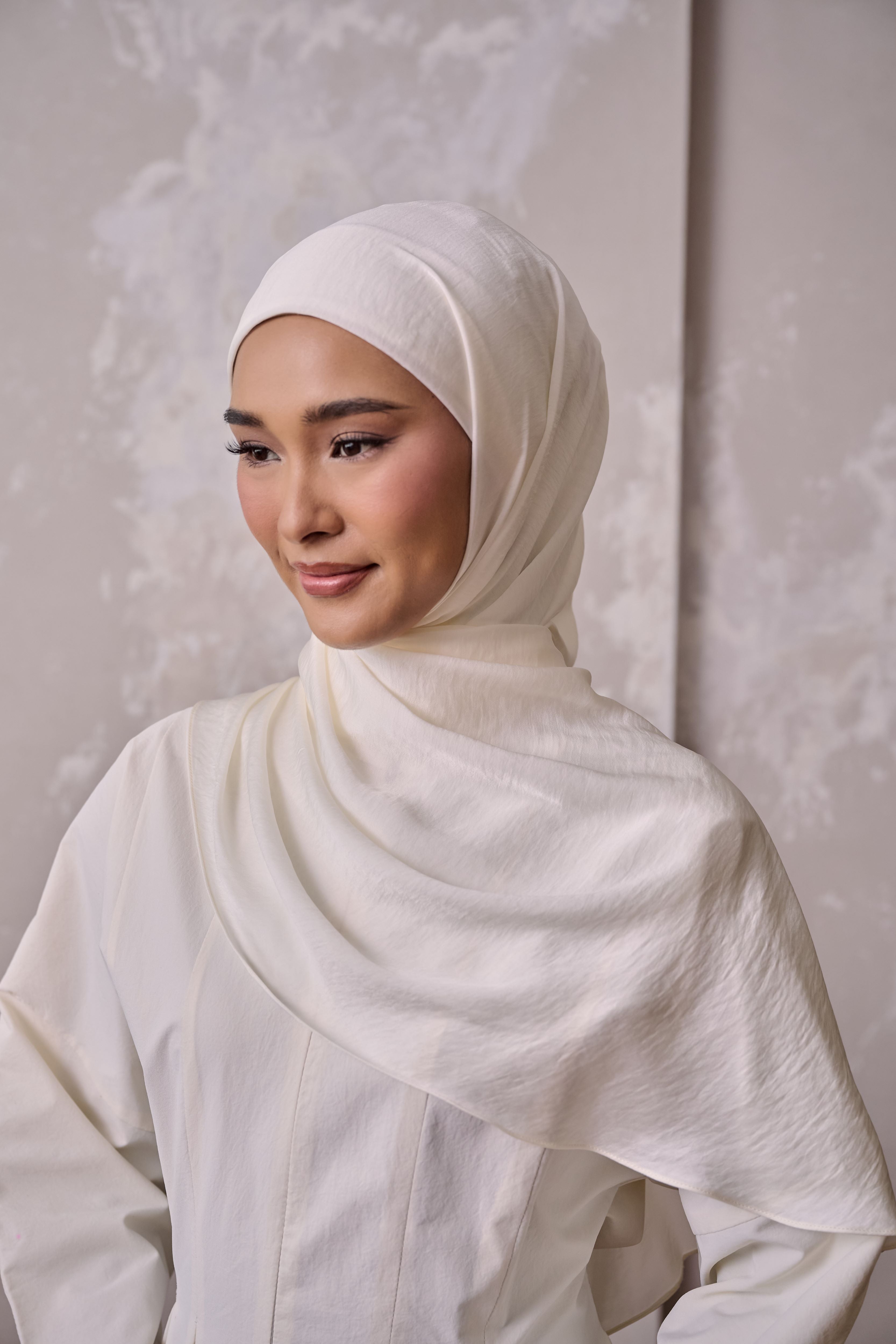 Petal Grace Easy Hijab - SIMPLY WHITE