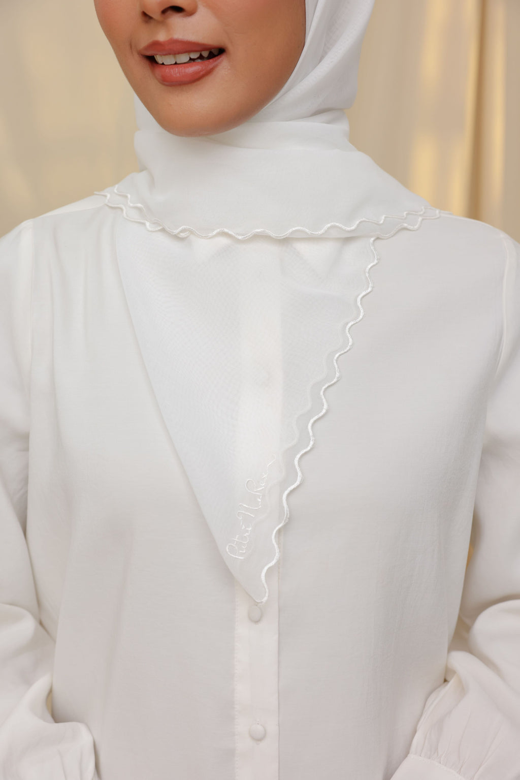 Alun Square - SUASANA