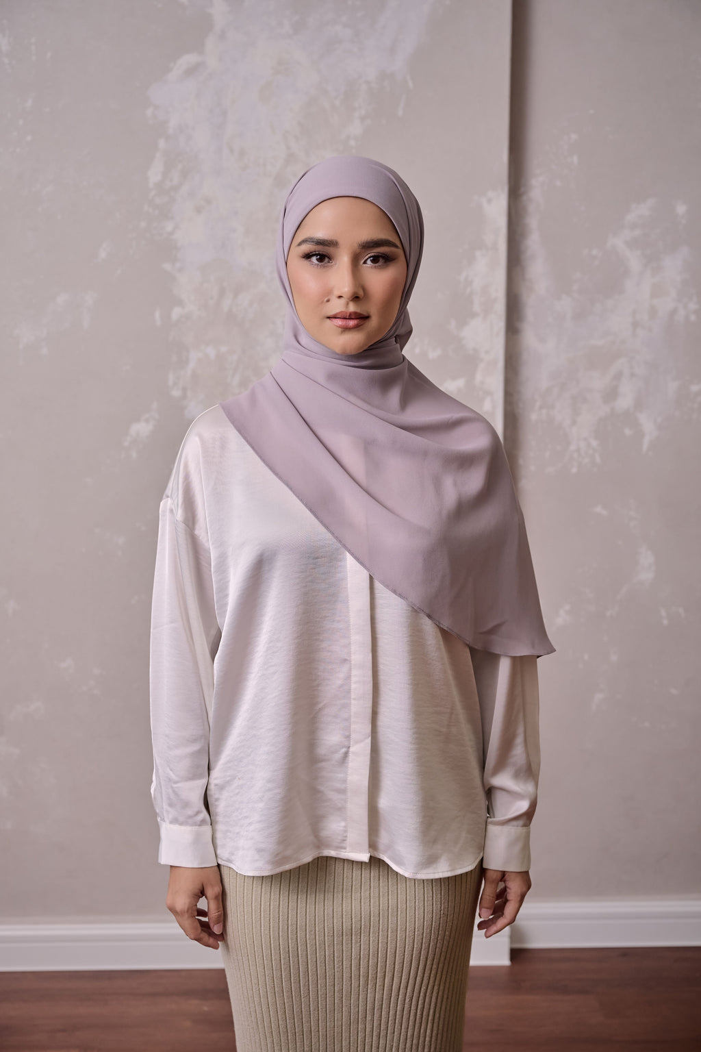 Basically Grace - TOWER BRIDGE