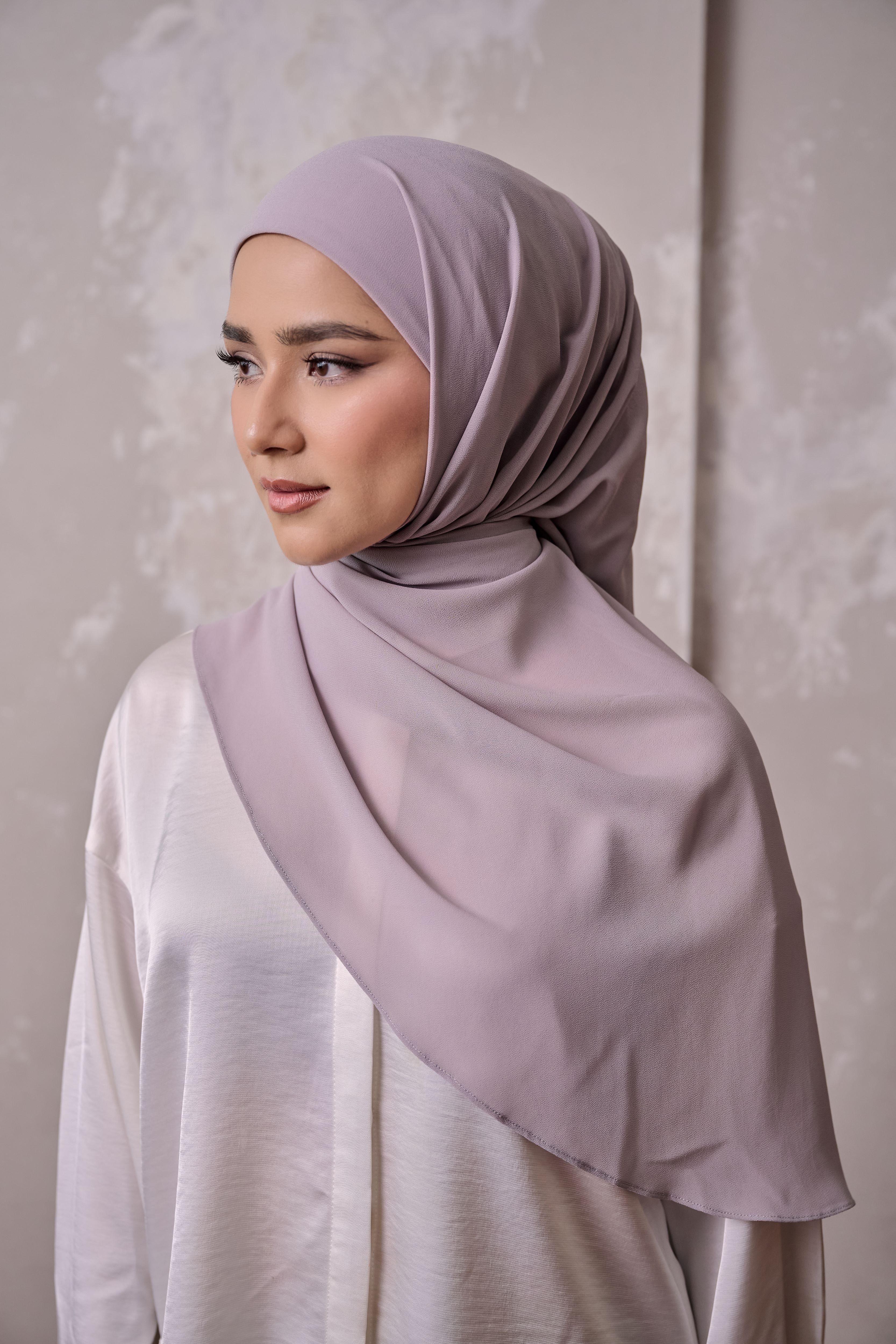 Basically Grace - TOWER BRIDGE