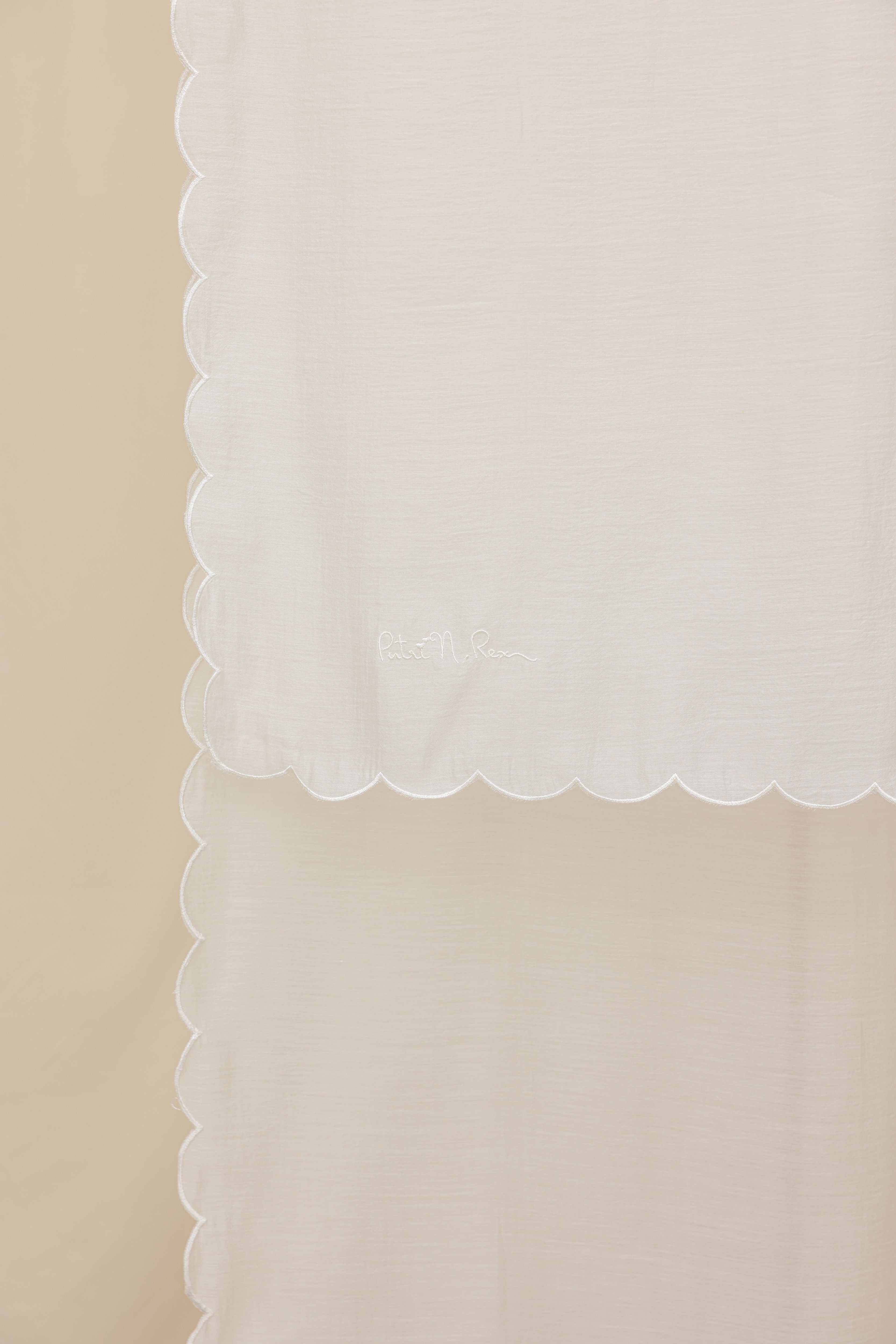 Seri Selendang - WHITE